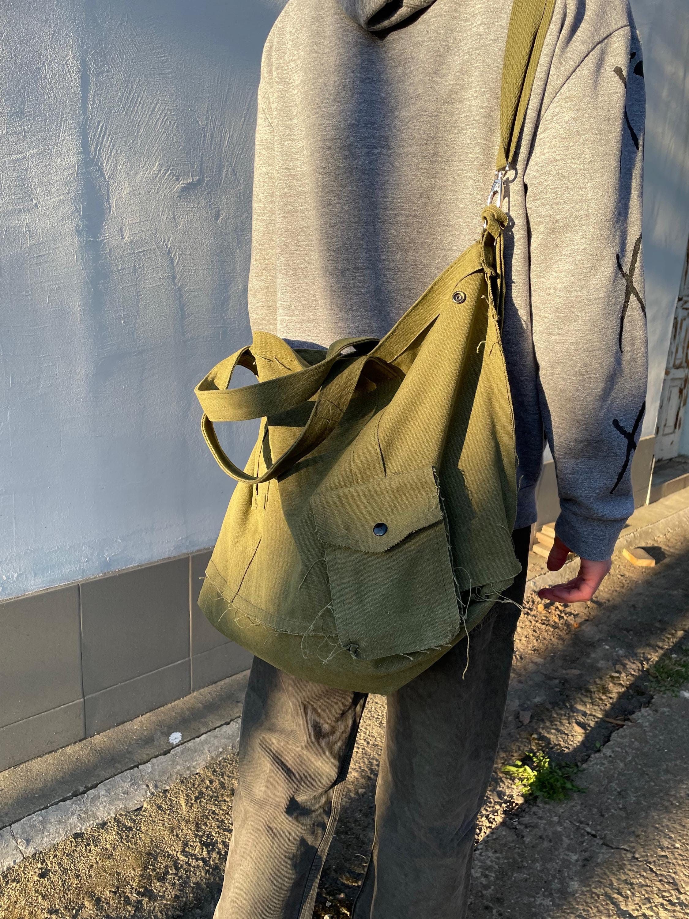 Other Large Messenger bag y2k grunge opium faded distressed alt Size ONE SIZE - 3 Thumbnail