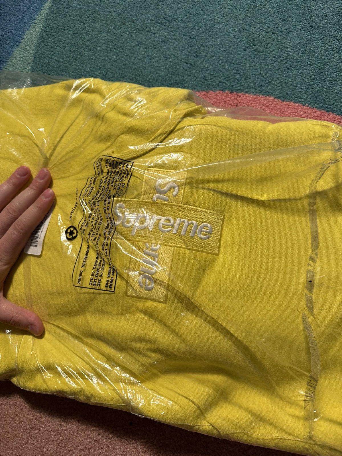 Supreme Supreme Cross Box Logo Hooded Sweatshirt Lemon Size US M / EU 48-50 / 2 - 3 Thumbnail