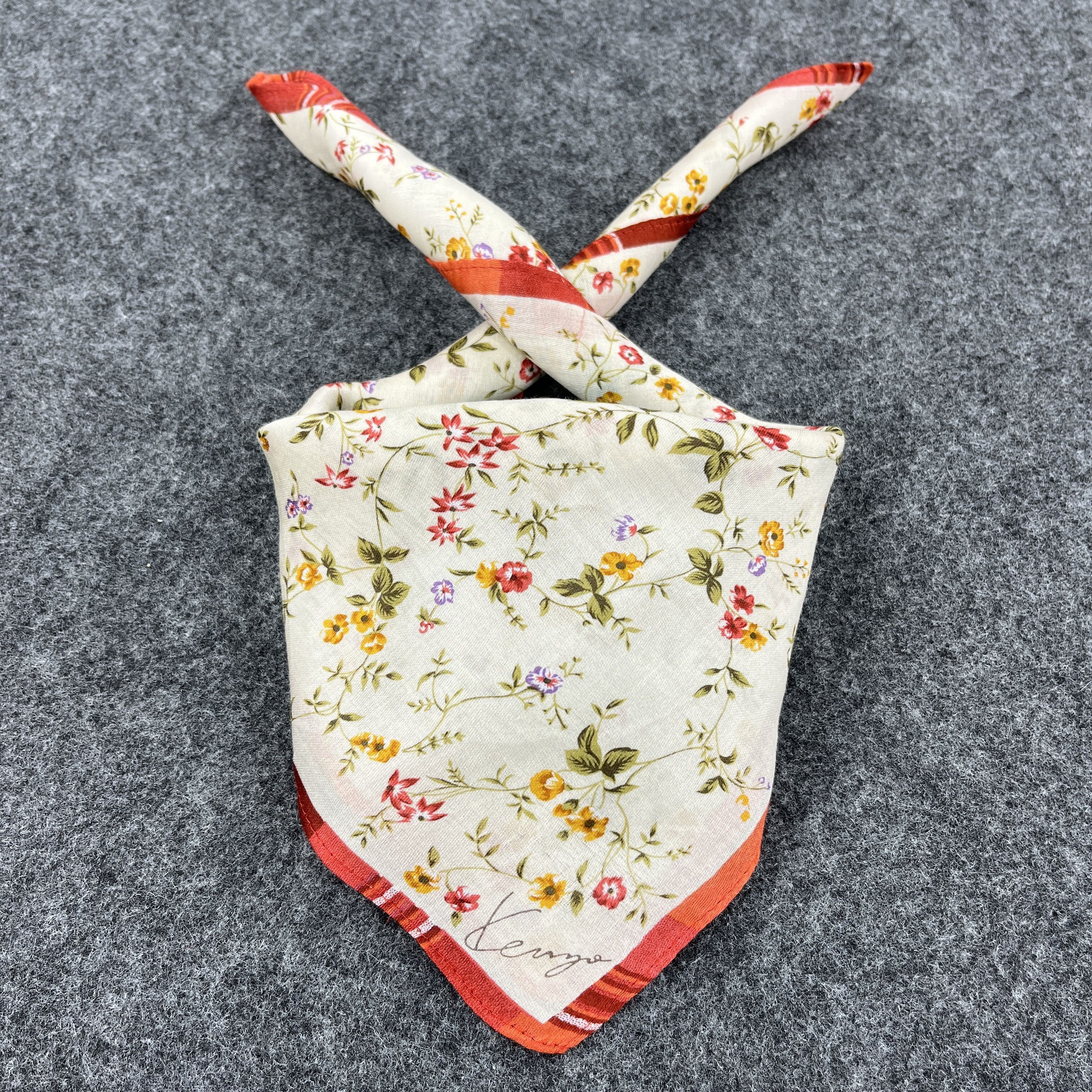 Kenzo Kenzo Handkerchief / Bandana / Neckerchief / Headscarf B287 Size ONE SIZE - 1 Thumbnail