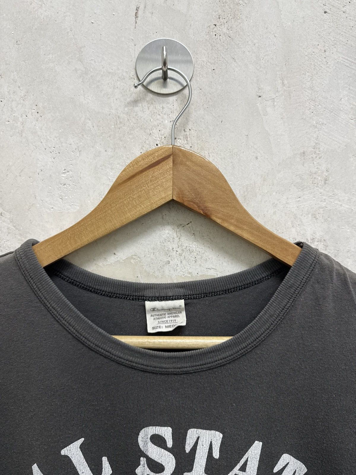 Champion Thrashed Champion “Cal State Santa Ana Skater” Sun Faded Tee Size US S / EU 44-46 / 1 - 5 Thumbnail