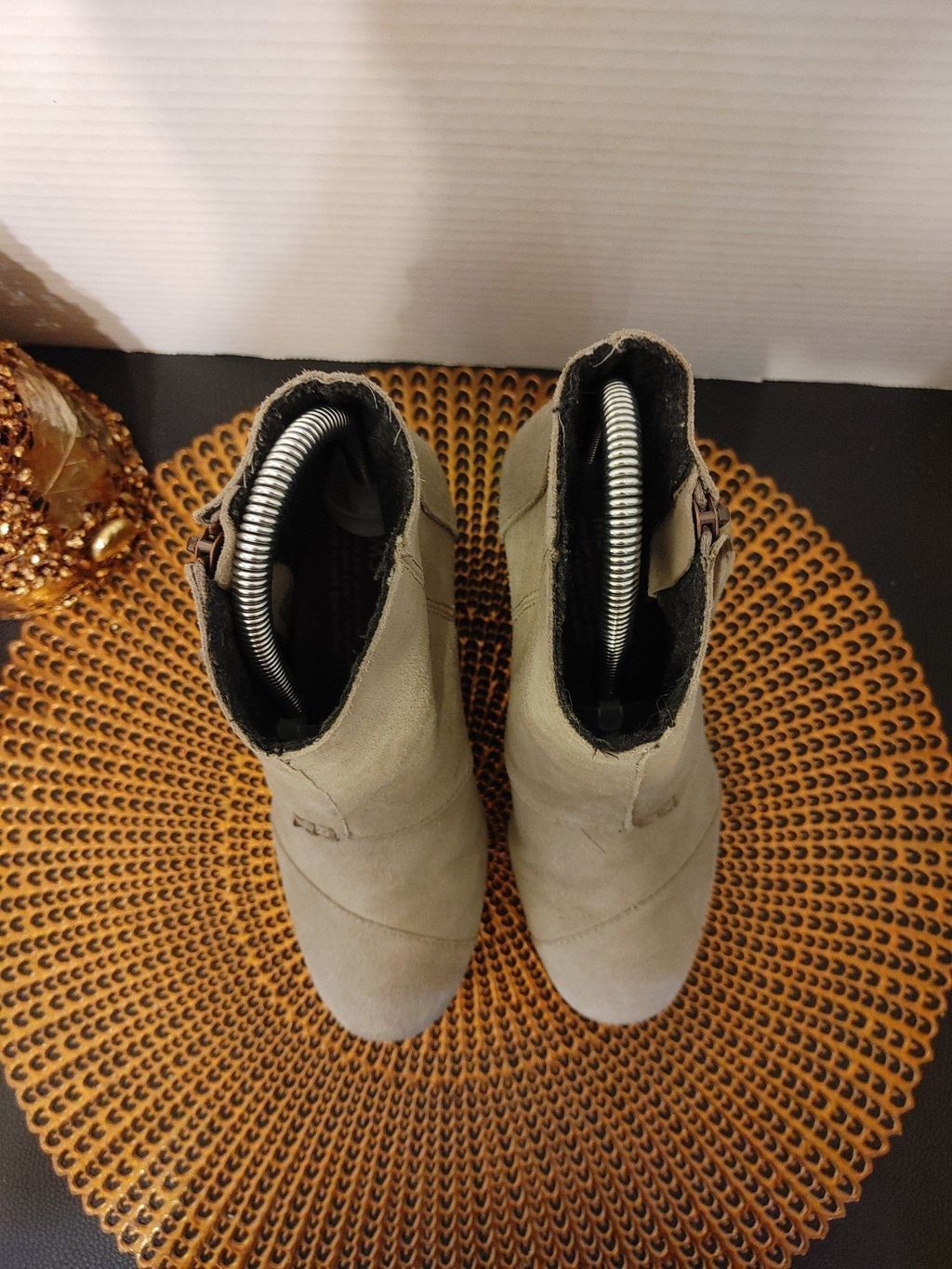 Toms TOMS Sadie Suede Wedge Booties Size 6 Size US 6 / IT 36 - 2 Thumbnail