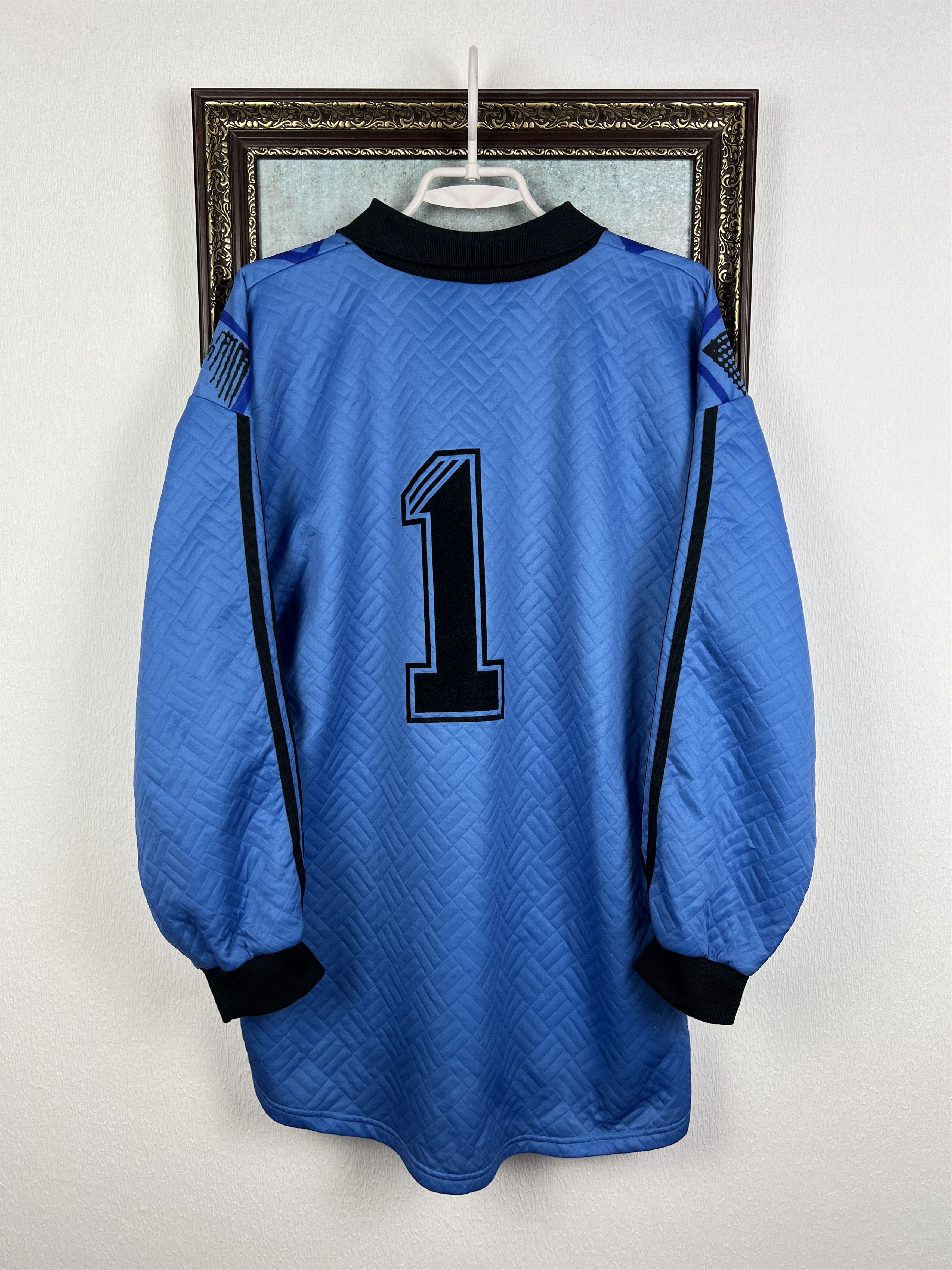 Adidas Vintage Goalkeeper Football Shirt Kahn Soccer Jersey Trikot Size US L / EU 52-54 / 3 - 9 Thumbnail