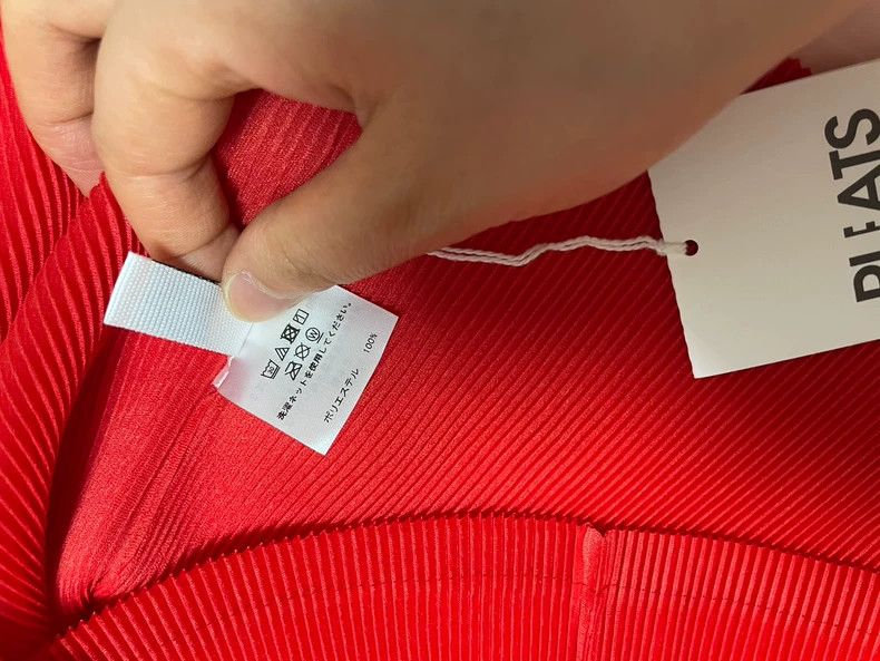Issey Miyake Issey Miyake Red pleated vest Size L / US 10 / IT 46 - 5 Thumbnail