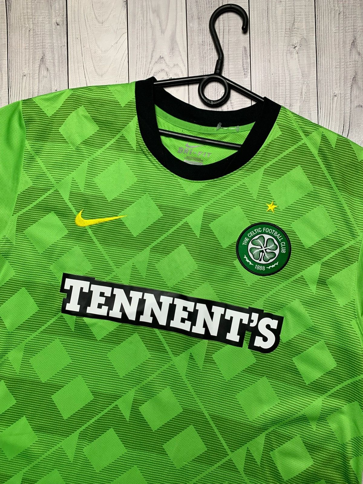 Nike × Vintage Vintage Nike Celtic soccer jersey size XL green away rare Size US XL / EU 56 / 4 - 2 Thumbnail