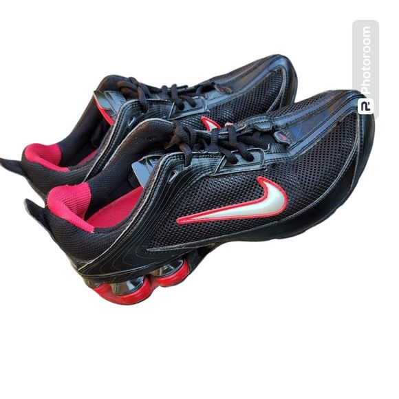 Nike Nike Shox Black sneakers size 8.5 US #324924-001 Size US 8.5 / IT 38.5 - 1 Thumbnail