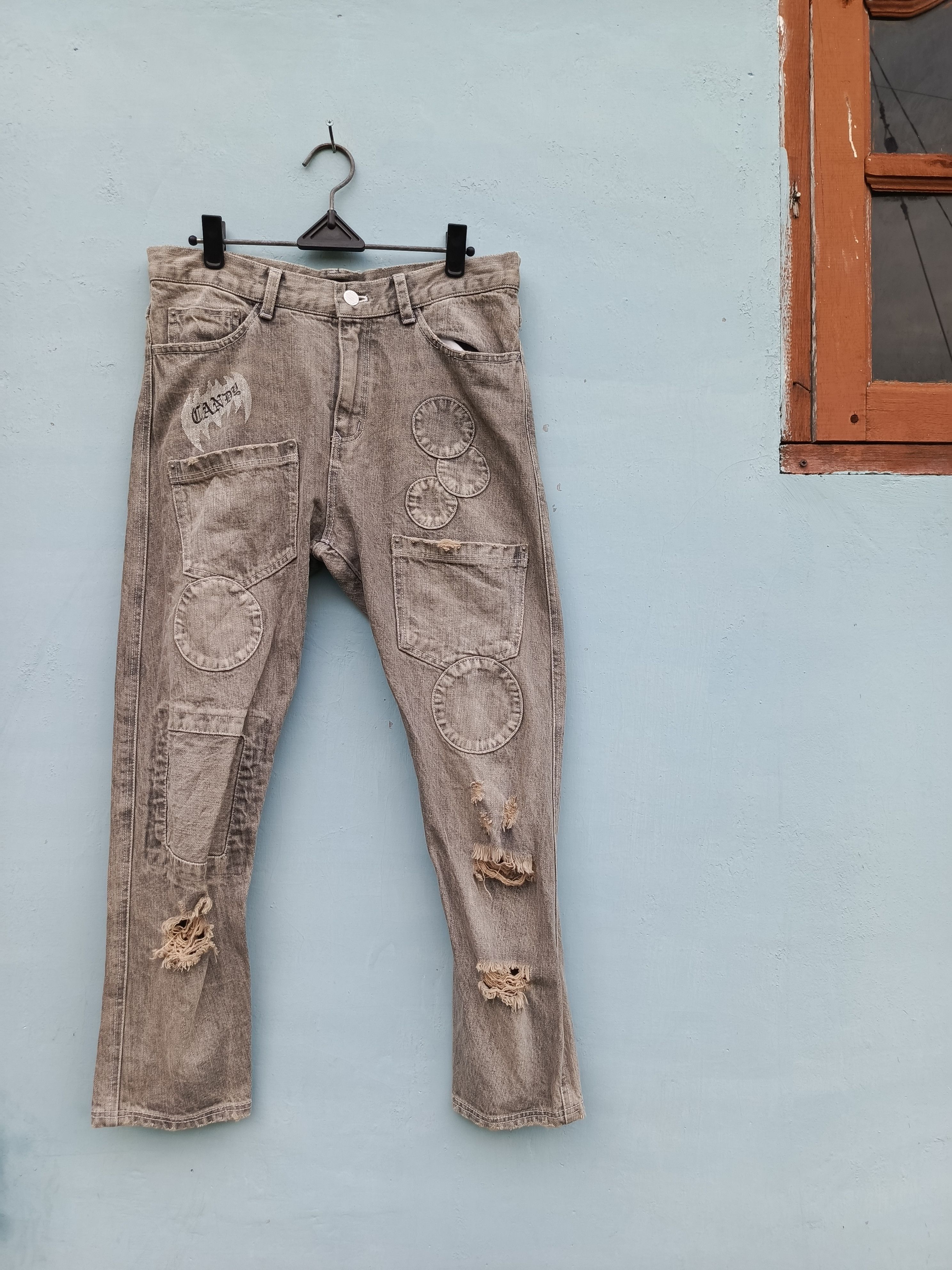 Japanese Brand Distressed denim candy stripper japanesebrand Size 26" / US 2 / IT 38 - 1 Thumbnail