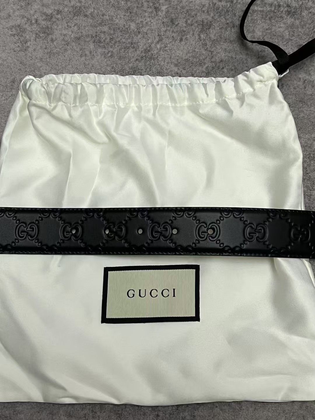 Gucci Gucci square frame black relief embossed old flower belt Size ONE SIZE - 5 Thumbnail