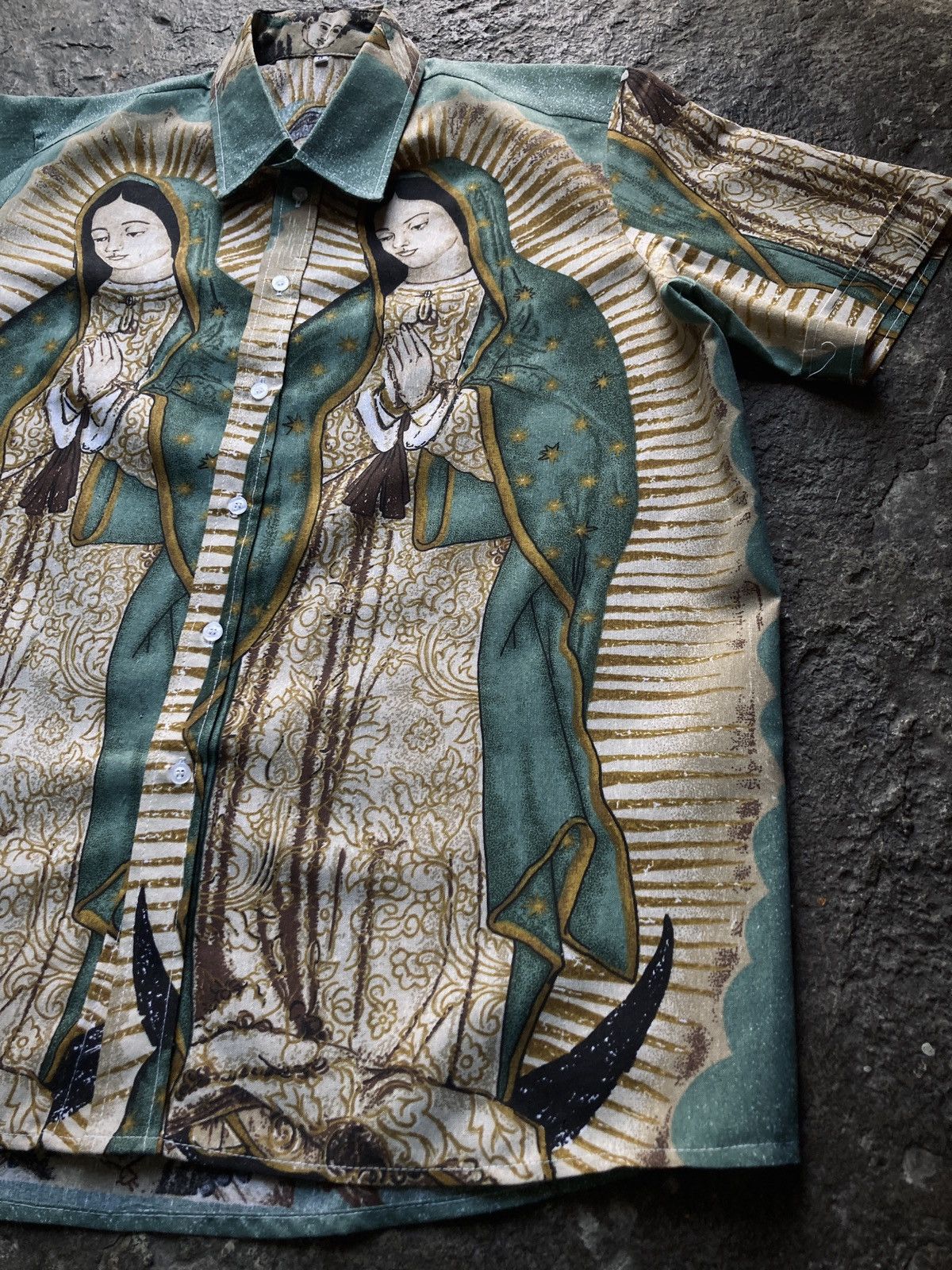Vintage Virgin Mary / Virgen De Guadalupe Size US L / EU 52-54 / 3 - 5 Thumbnail