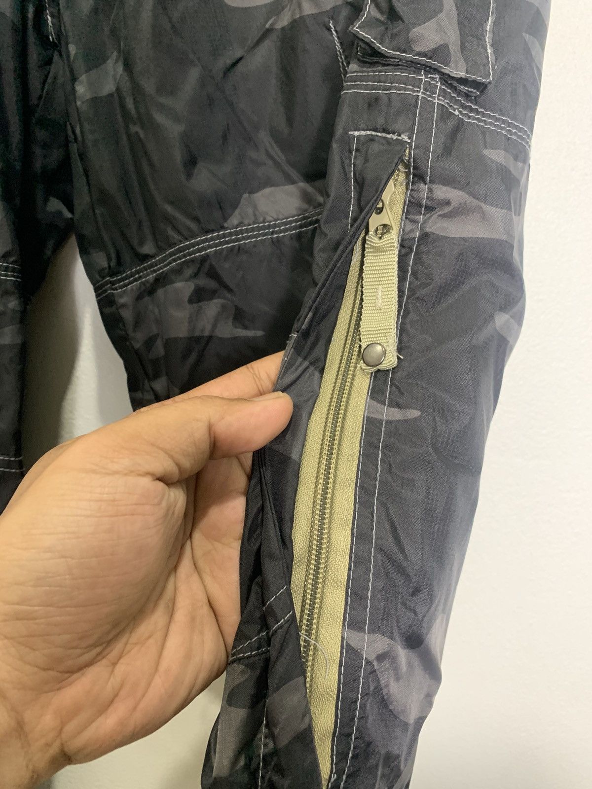 Hobo RARE!!!HOBO MULTIPOCKET NYLON BAGGY PANTS Size US 34 / EU 50 - 4 Thumbnail
