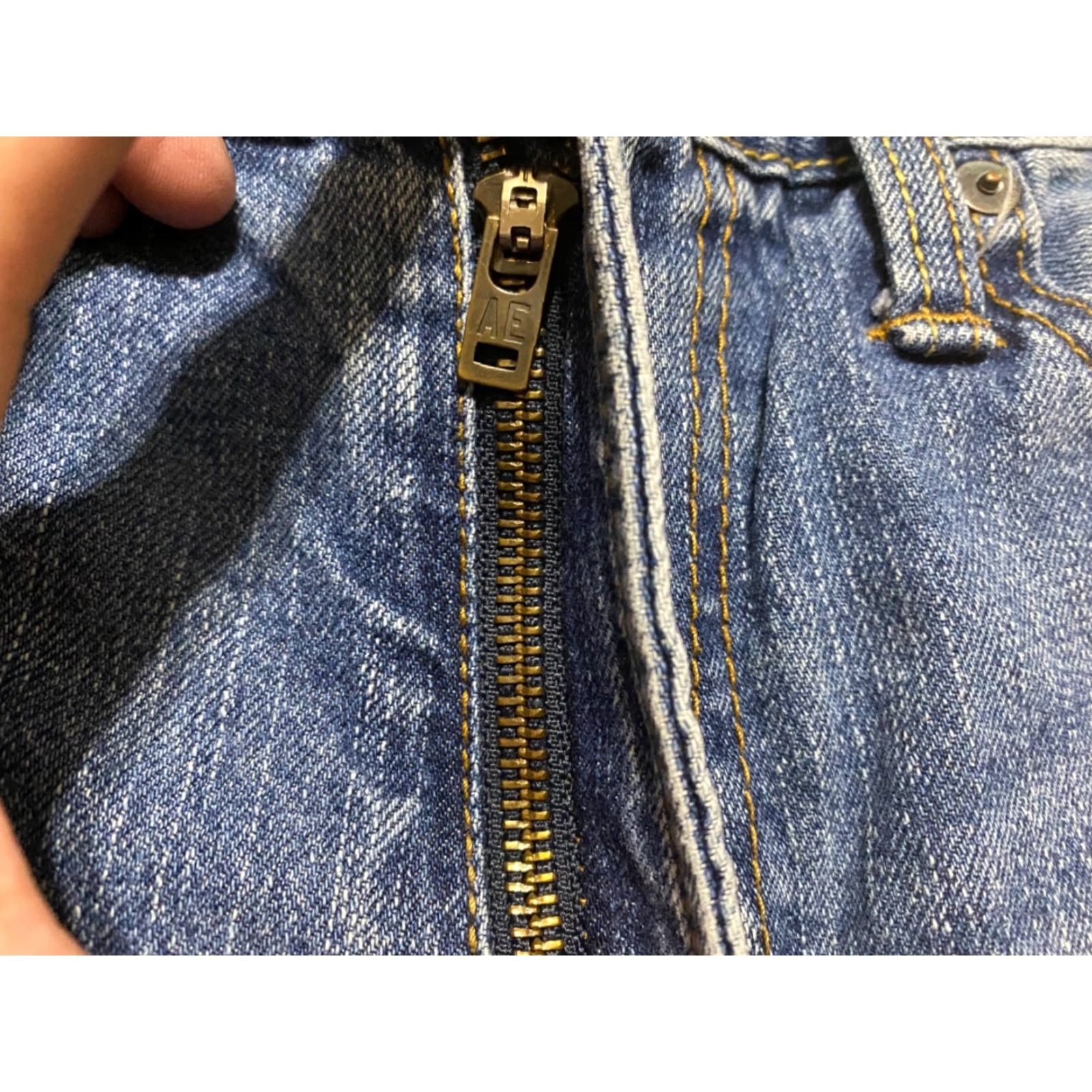 American Eagle Outfitters American Eagle Womens 33 Jean Shorts Blue Denim High Rise Cut-Off Medium Wash Size 24" / US 00 / IT 34 - 7 Thumbnail