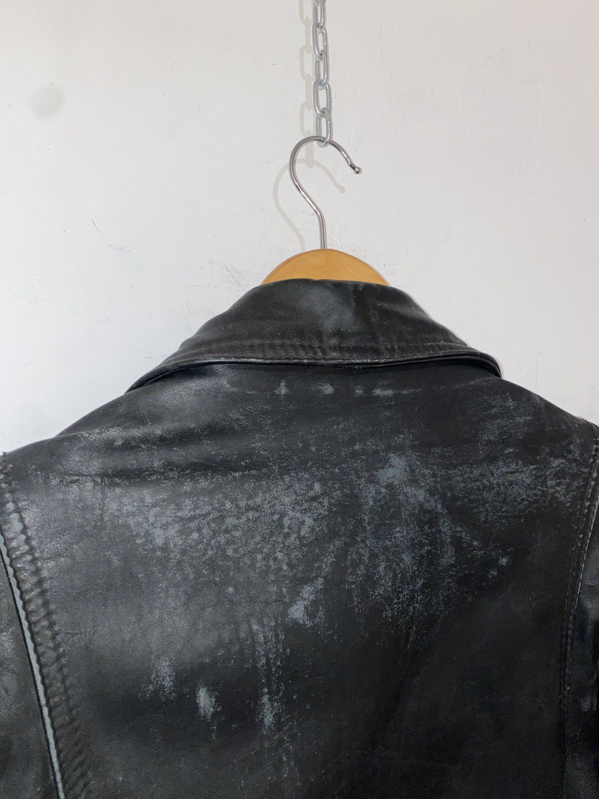 Vintage Rare Vintage True Punk Distressed Leather Biker Jacket Size US L / EU 52-54 / 3 - 10 Thumbnail