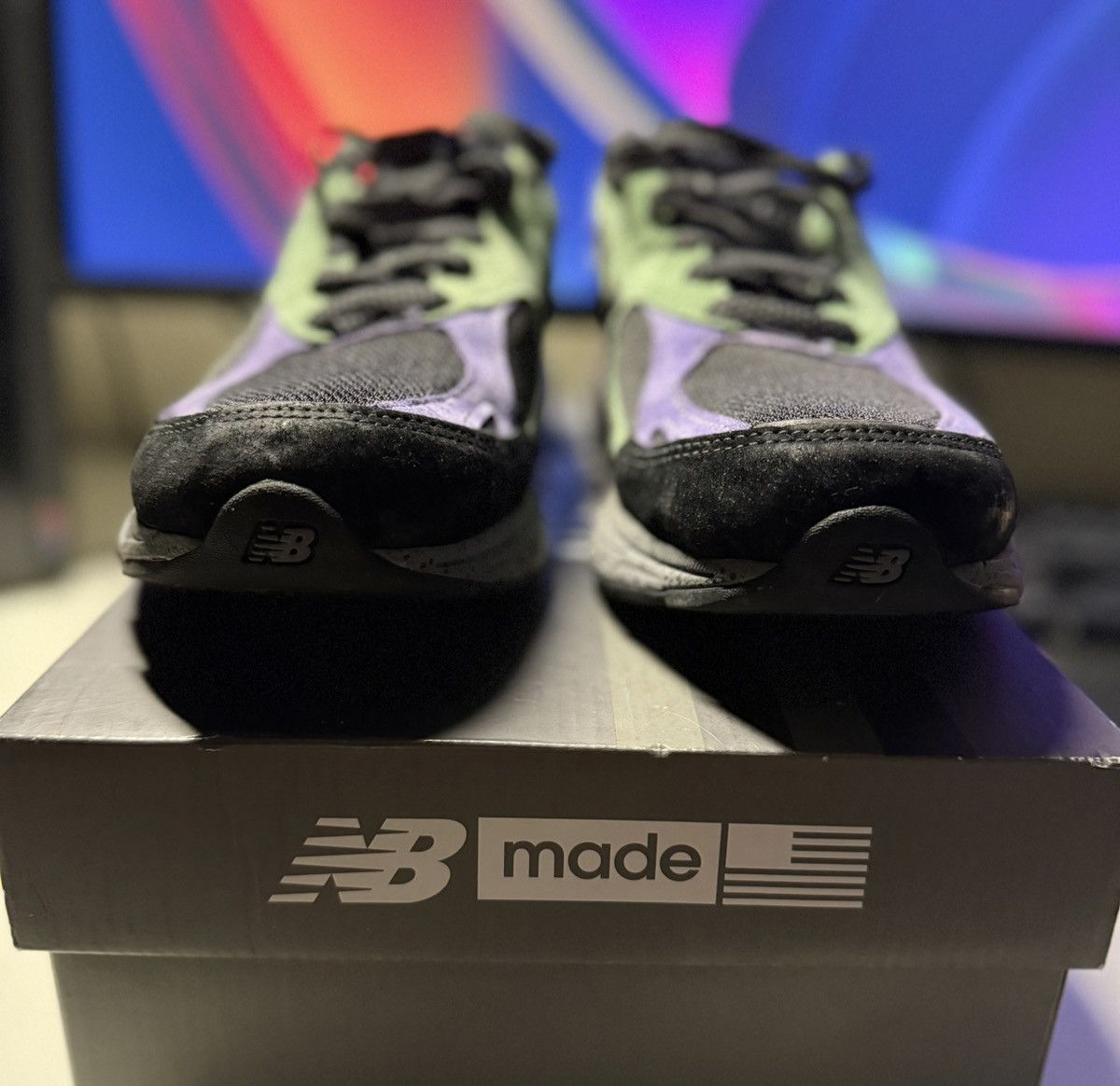 New Balance × Stray Rats Stray Rats New Balance 990v3 The Joker Reprise Finale Size US 9.5 / EU 42-43 - 2 Thumbnail