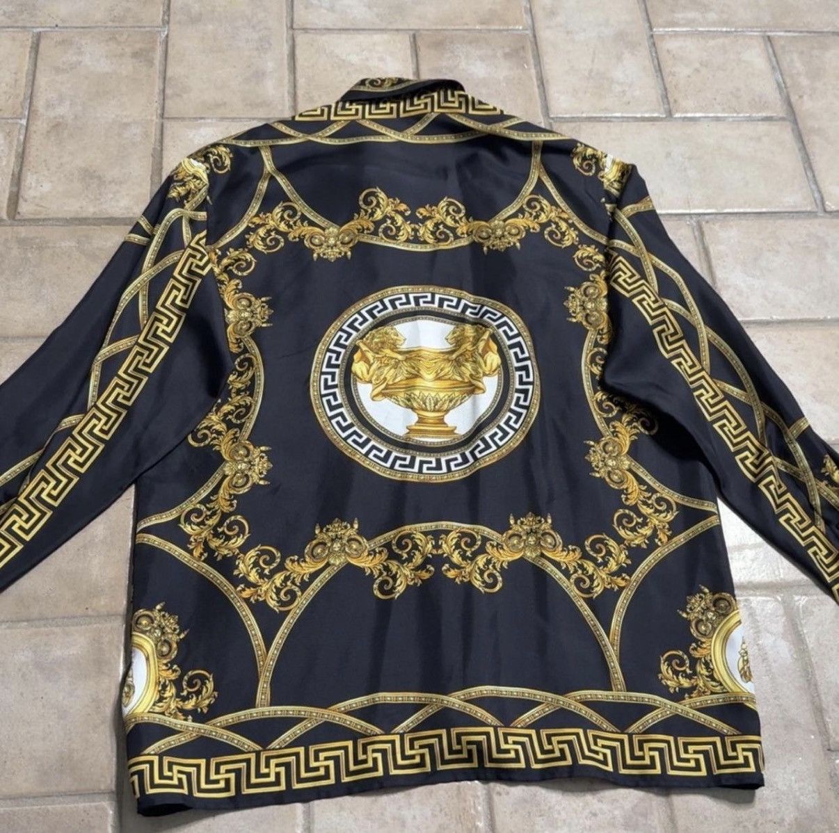 Versace Versace Baroque Medusa Silk Shirt Gold Heritage 48 IT 2021 Size US M / EU 48-50 / 2 - 2 Thumbnail