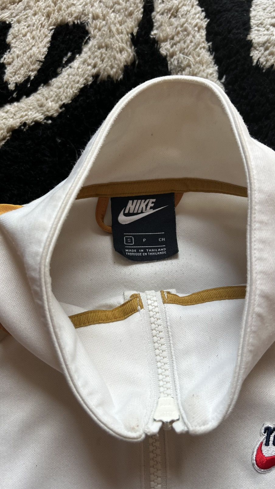 Nike Nike Jacket Windbreaker sportswear vintage look Size small Size US S / EU 44-46 / 1 - 6 Thumbnail