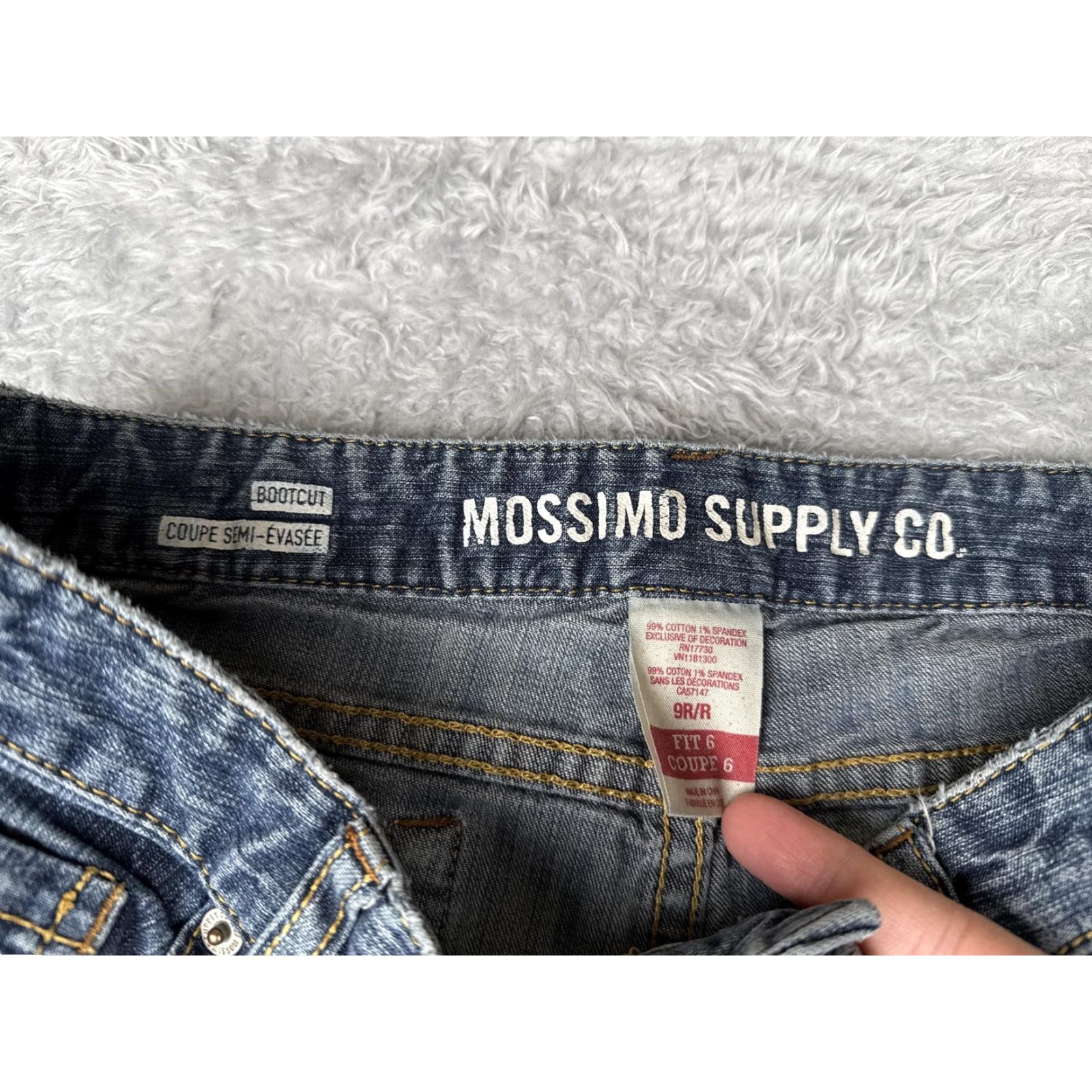 Mossimo Mossimo Supply Co Jeans Juniors 9R Blue Bootcut Stretch Denim Casual Low 30x31 Womens Jeans Bootcut 90s Bohemian Size 30" / US 8 / IT 44 - 6 Thumbnail