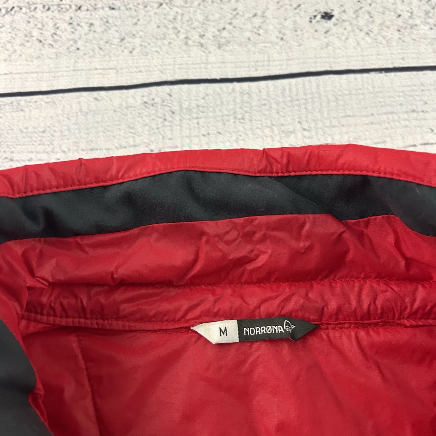 Vintage VINTAGE Norrona Full Zip Falketind PrimaLoft60 Jacket Women's M Red Falketind Puffer Full Zip Jacket Women Red 90s Couture? Size M / US 6-8 / IT 42-44 - 3 Thumbnail