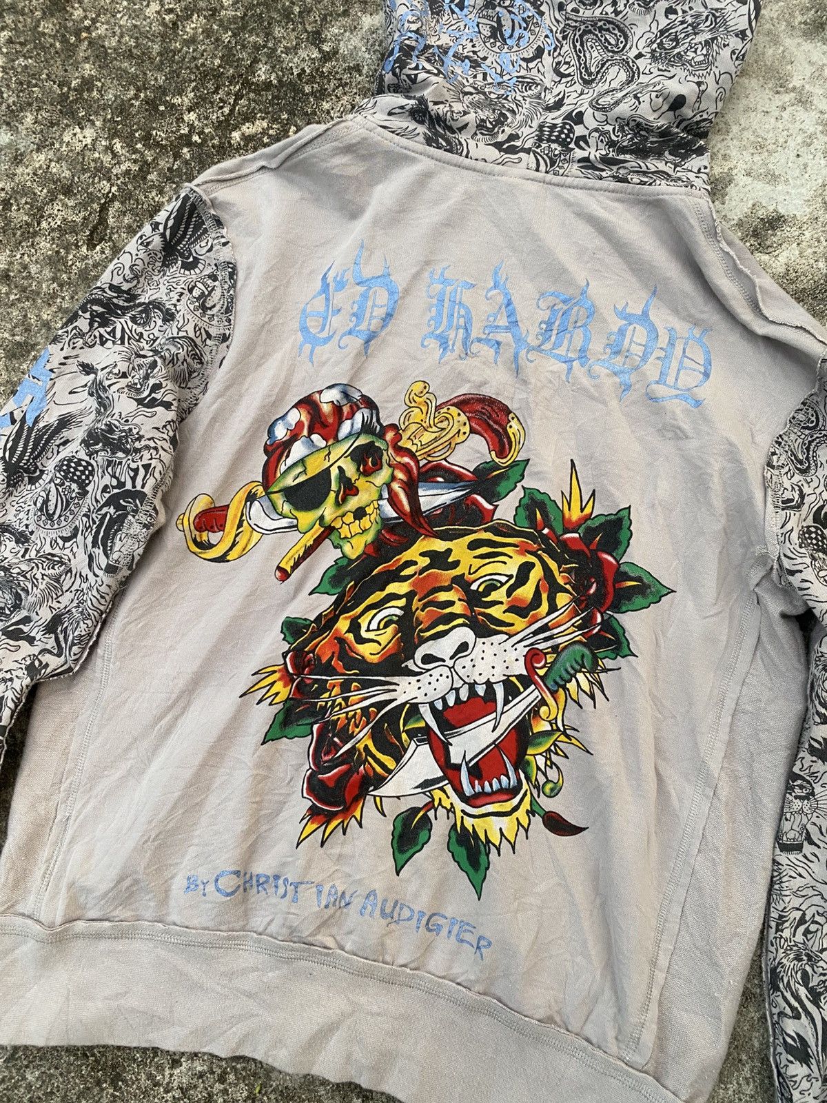 Ed Hardy Y2K Ed Hardy Cristian Audiger Lion Pirates Hoodie Size US M / EU 48-50 / 2 - 5 Thumbnail
