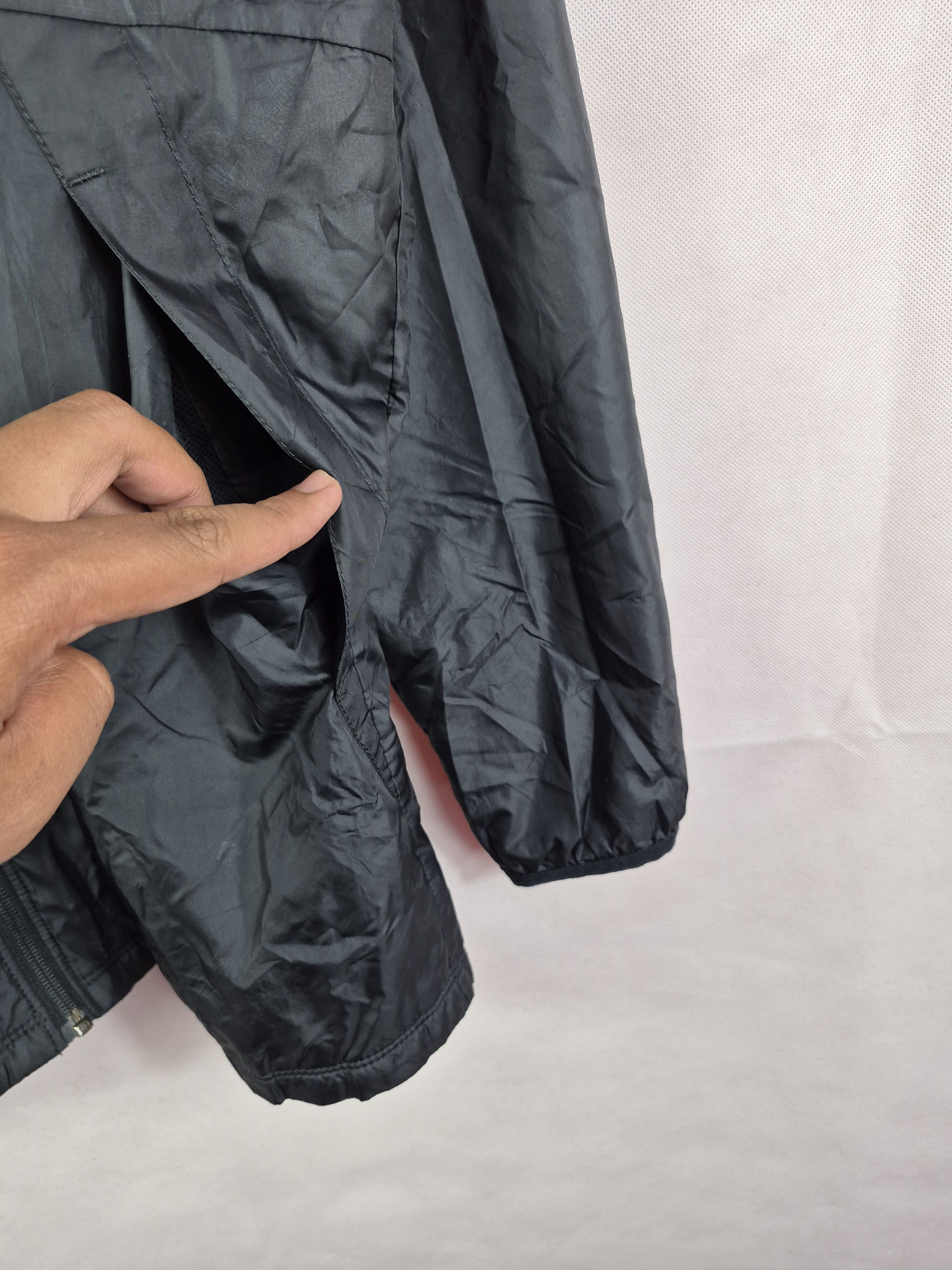 Nike ✅ Nike Small Swoosh Windbreaker Jacket Size US L / EU 52-54 / 3 - 4 Thumbnail