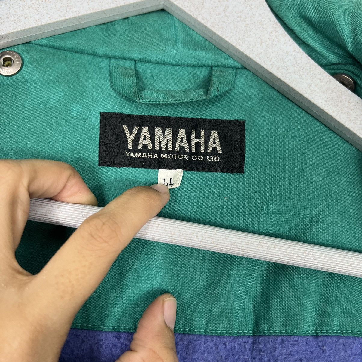 Japanese Brand VINTAGE YAMAHA AWE RIDER BOMBER JACKET Size US L / EU 52-54 / 3 - 15 Thumbnail