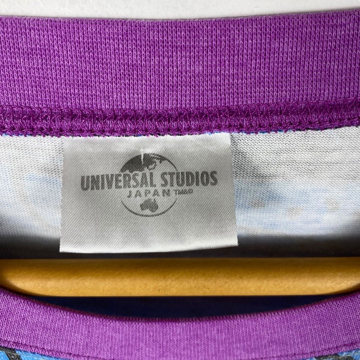 Universal Studios Universal Studio Japan PEANUTS SNOOPY Fullprint Graphic Tee Size US M / EU 48-50 / 2 - 6 Thumbnail