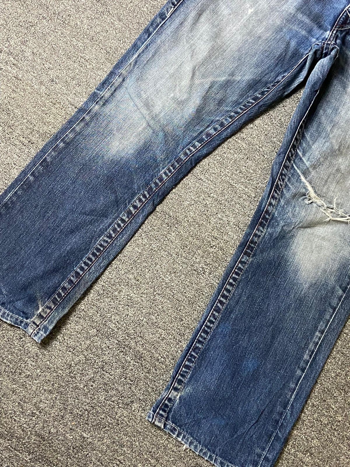 True Religion × Vintage Vintage True Religion Distressed Denim Jeans (123) Size US 34 / EU 50 - 10 Thumbnail
