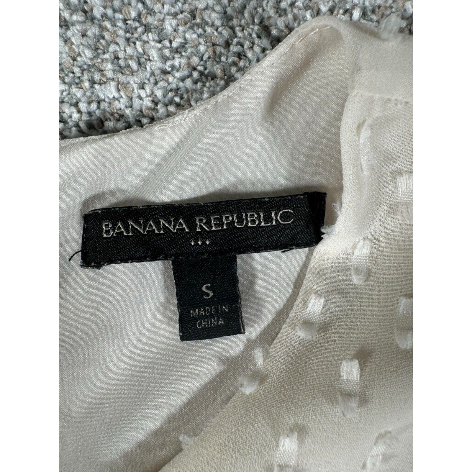 Banana Republic Banana Republic Top Women S Clip Dot Minimalist Dainty Size S / US 4 / IT 40 - 2 Thumbnail