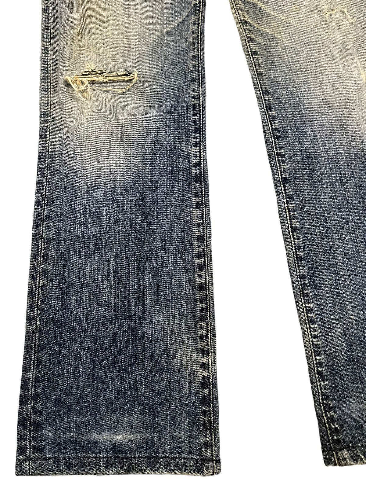Uniqlo Vintage Japanese Uniqlo Blue Wash Distress Baggy Jeans Size US 32 / EU 48 - 5 Thumbnail