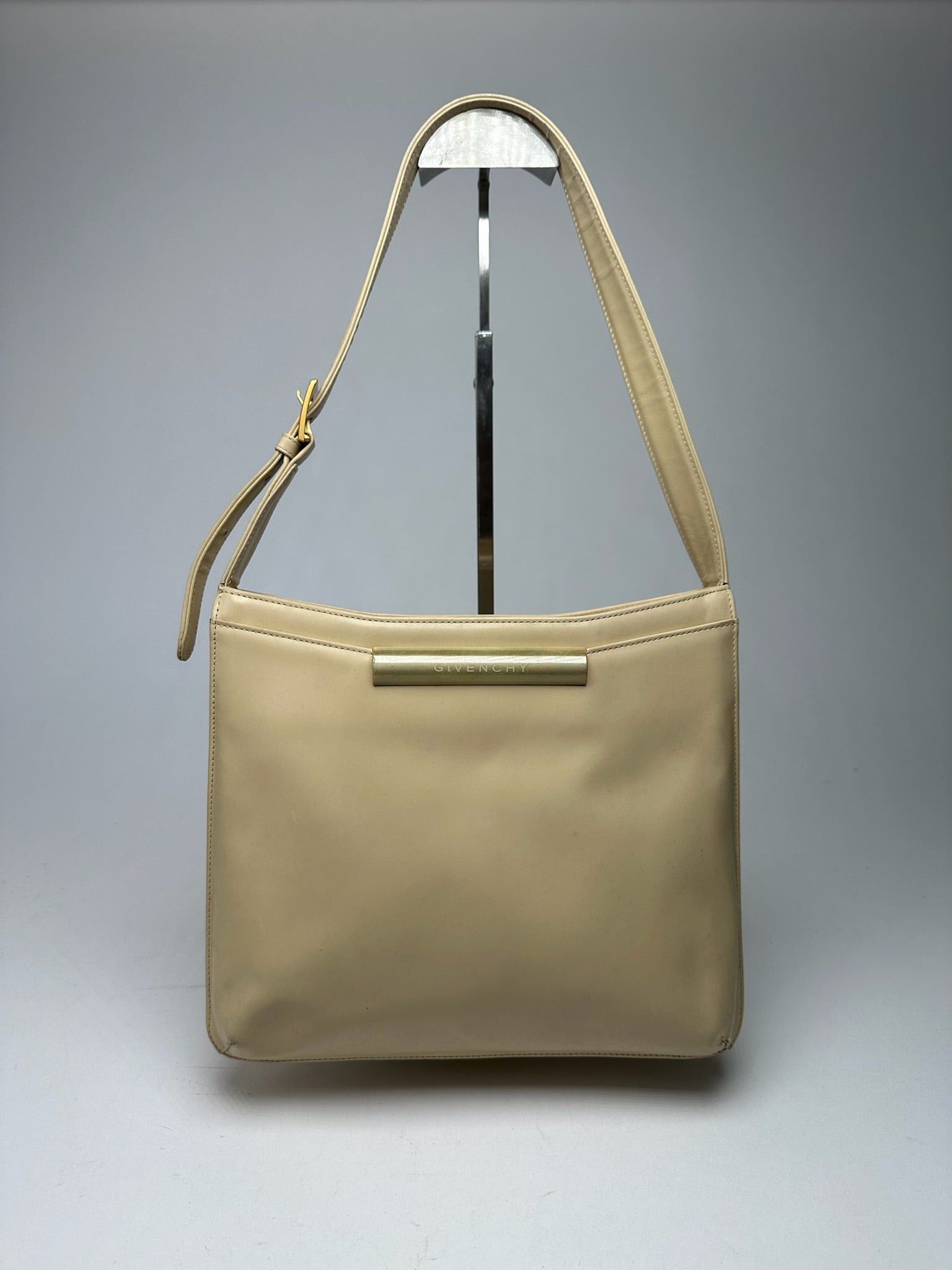 Givenchy Vintage Leather Bag beige Size ONE SIZE - 1 Thumbnail