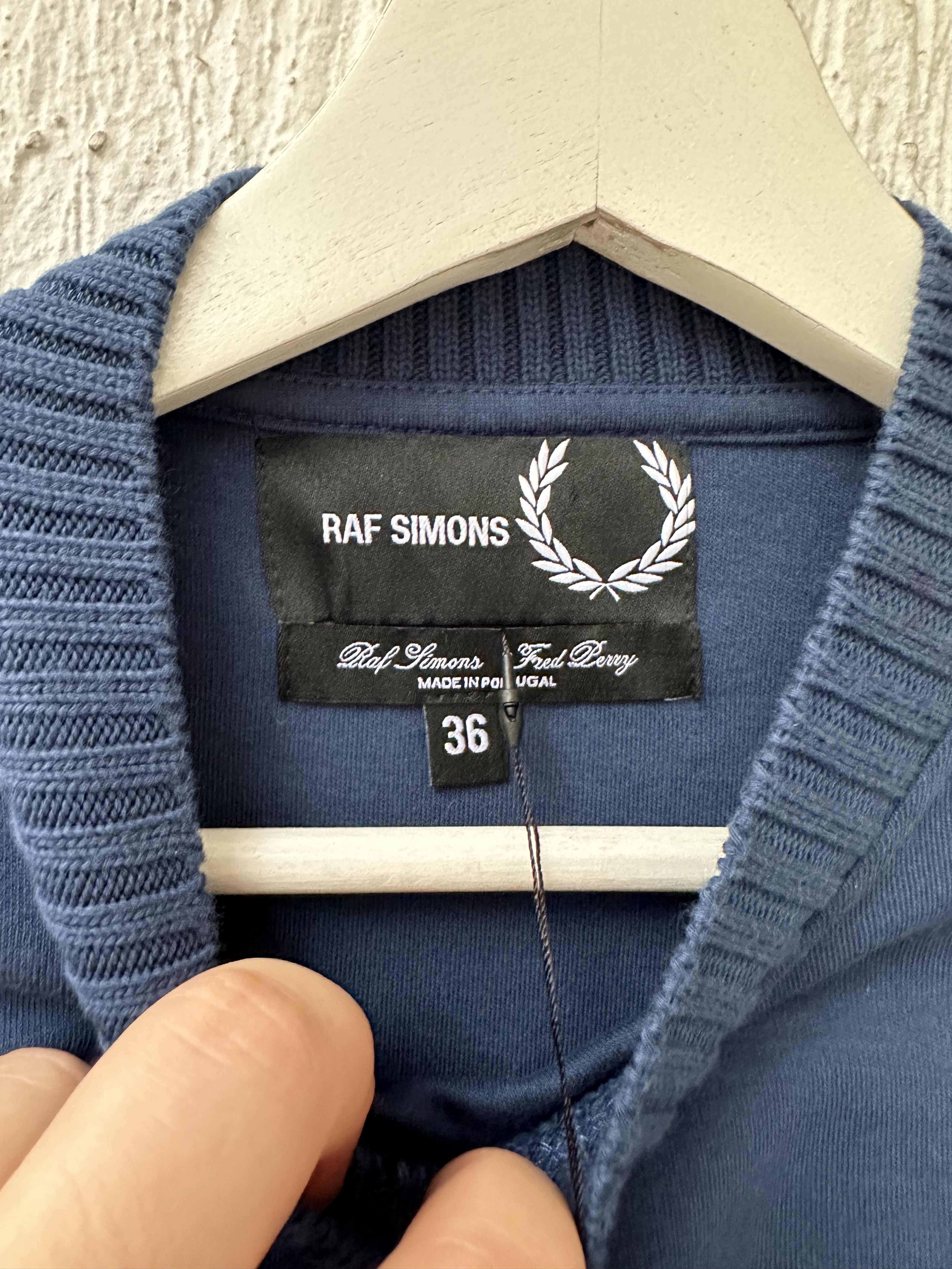 Fred Perry × Raf Simons BNWT LONG SLEEVE PATCH LOGO TEE Size US S / EU 44-46 / 1 - 6 Thumbnail