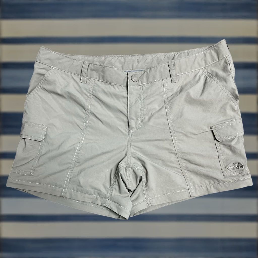 The North Face The North Face Women's Convertible Hiking Pants To Shorts Sz 16 Brown Nylon Pants Size 38" / US 16 / IT 52 - 1 Thumbnail