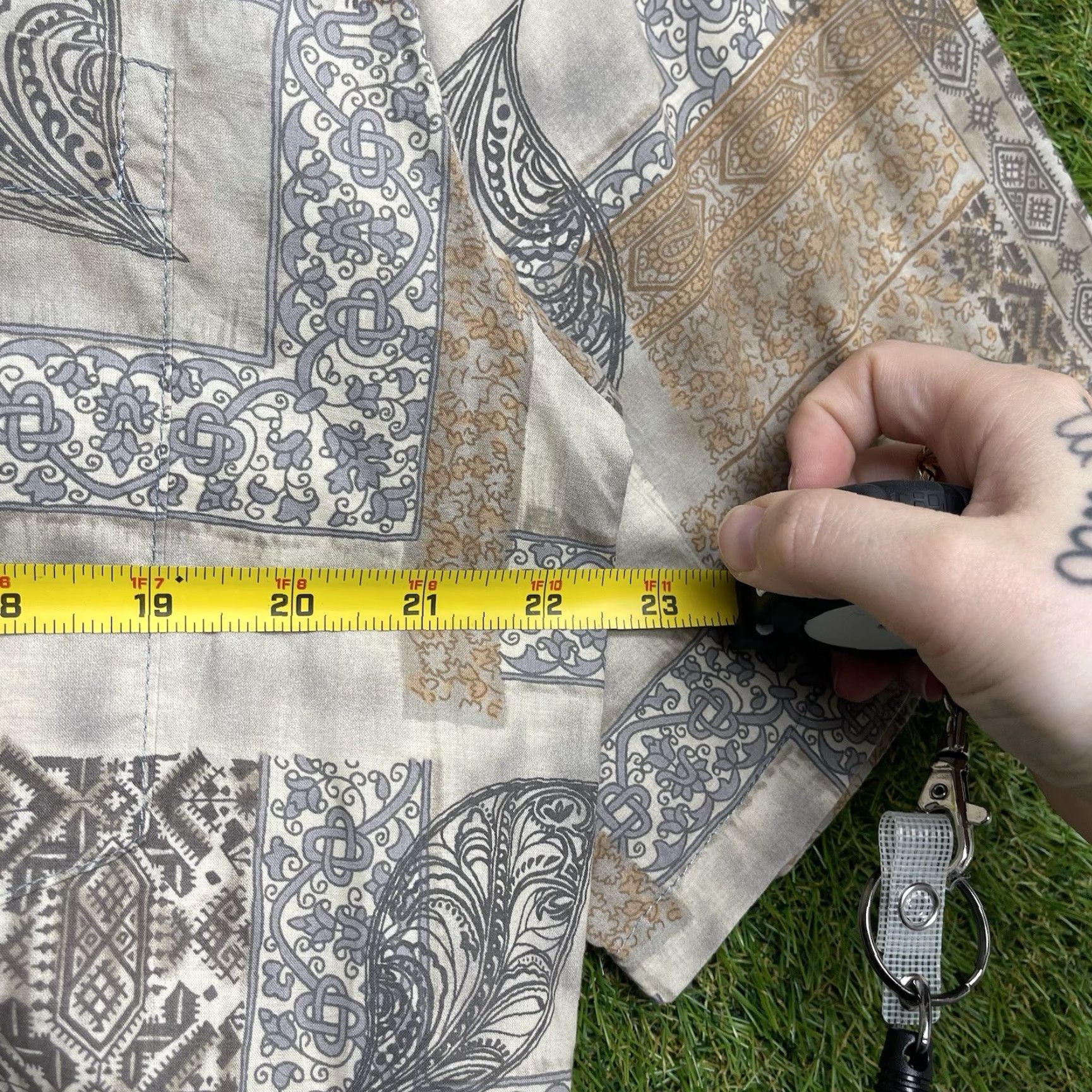 Tori Richard VINTAGE Tori Richard Shirt Mens M Button-Up AOP Hawaiian Bandana Paisley Size US M / EU 48-50 / 2 - 4 Thumbnail