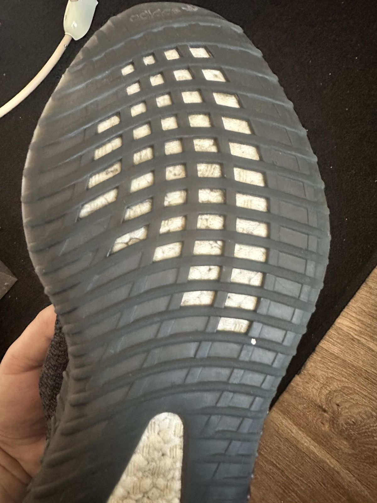 Yeezy Yeezy 350 v2 non reflective Size US 10 / EU 43 - 9 Thumbnail