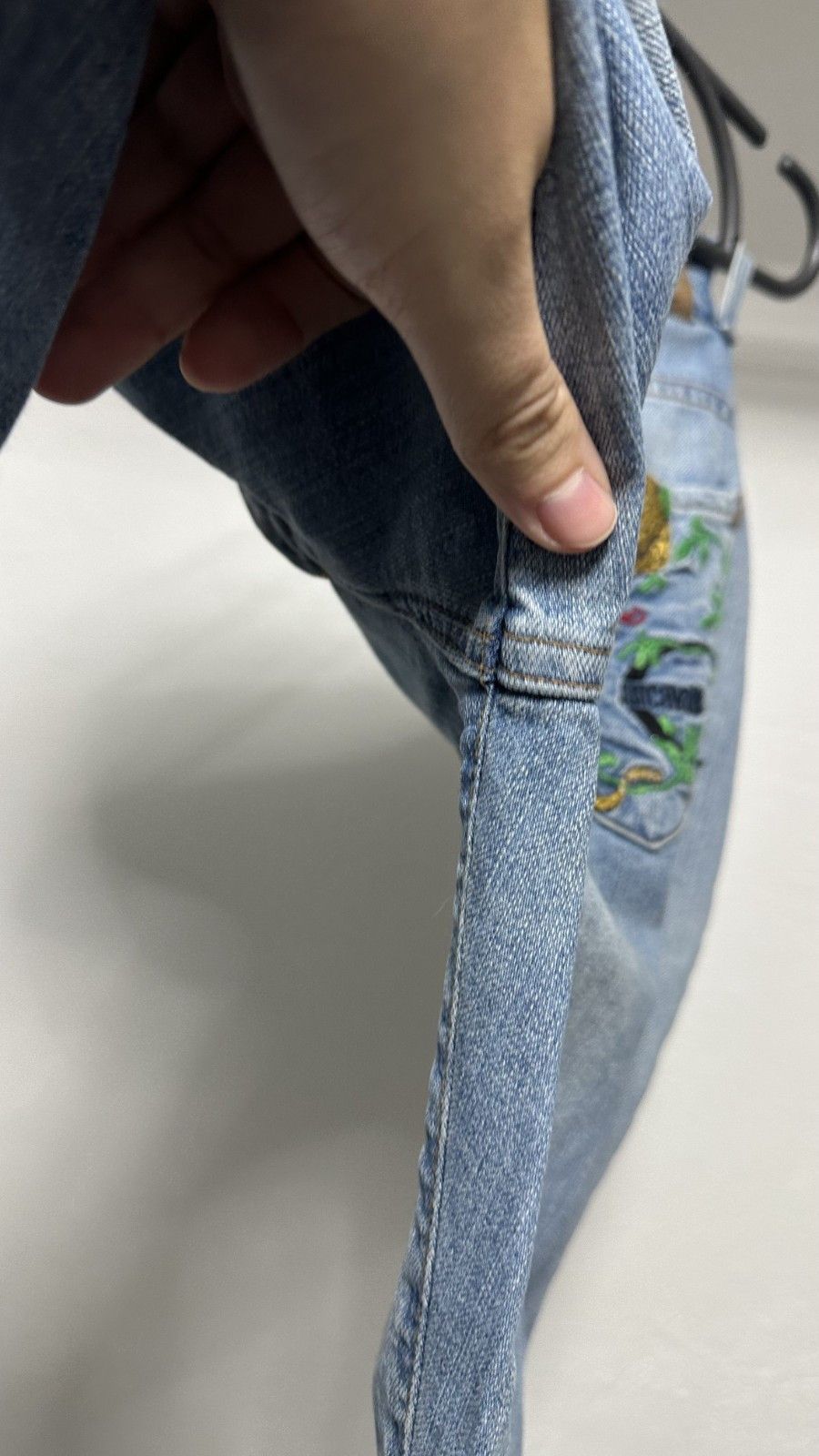 Just Cavalli Just Cavalli Women's Vintage Embroidered Flared Jeans Size 28" / US 6 / IT 42 - 14 Thumbnail