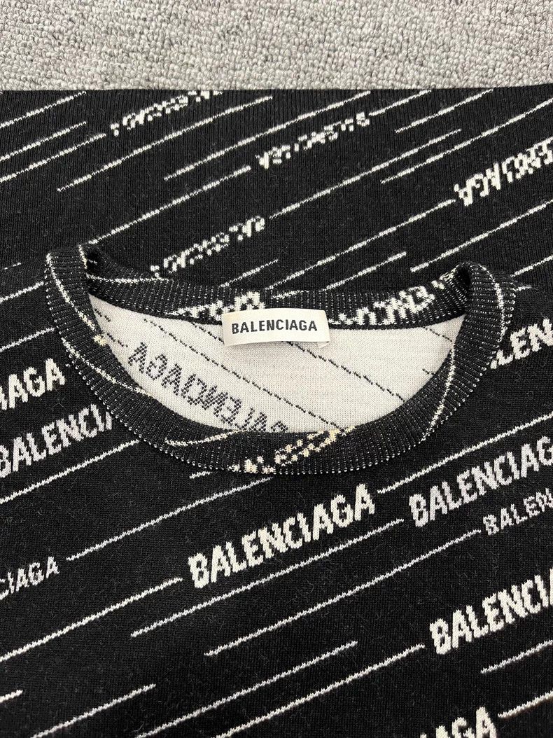 Balenciaga Balenciaga Knit Vest Top Size US S / EU 44-46 / 1 - 5 Thumbnail