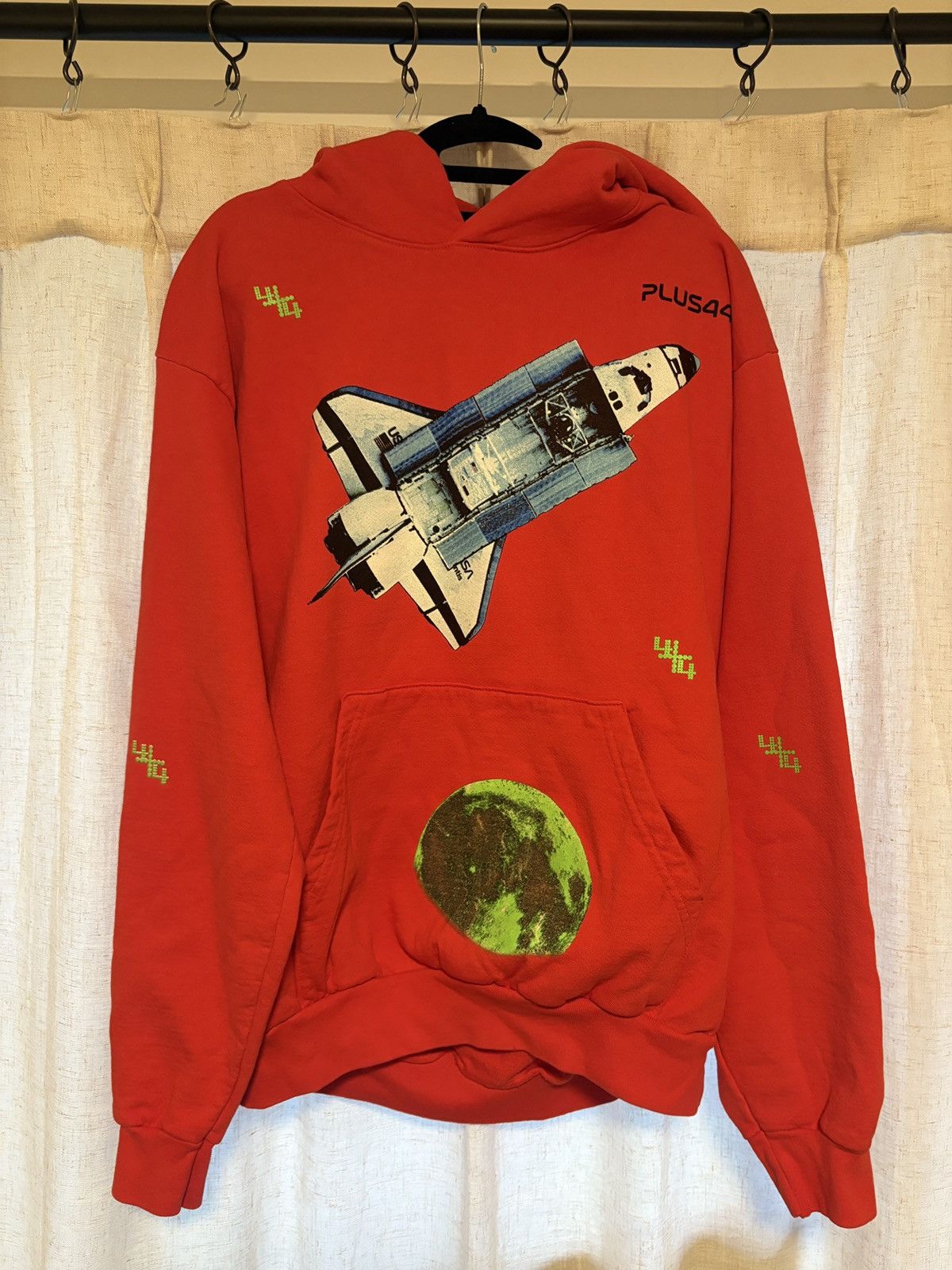 +44 +44 x NASA Graphic Hoodie Size US L / EU 52-54 / 3 - 2 Thumbnail