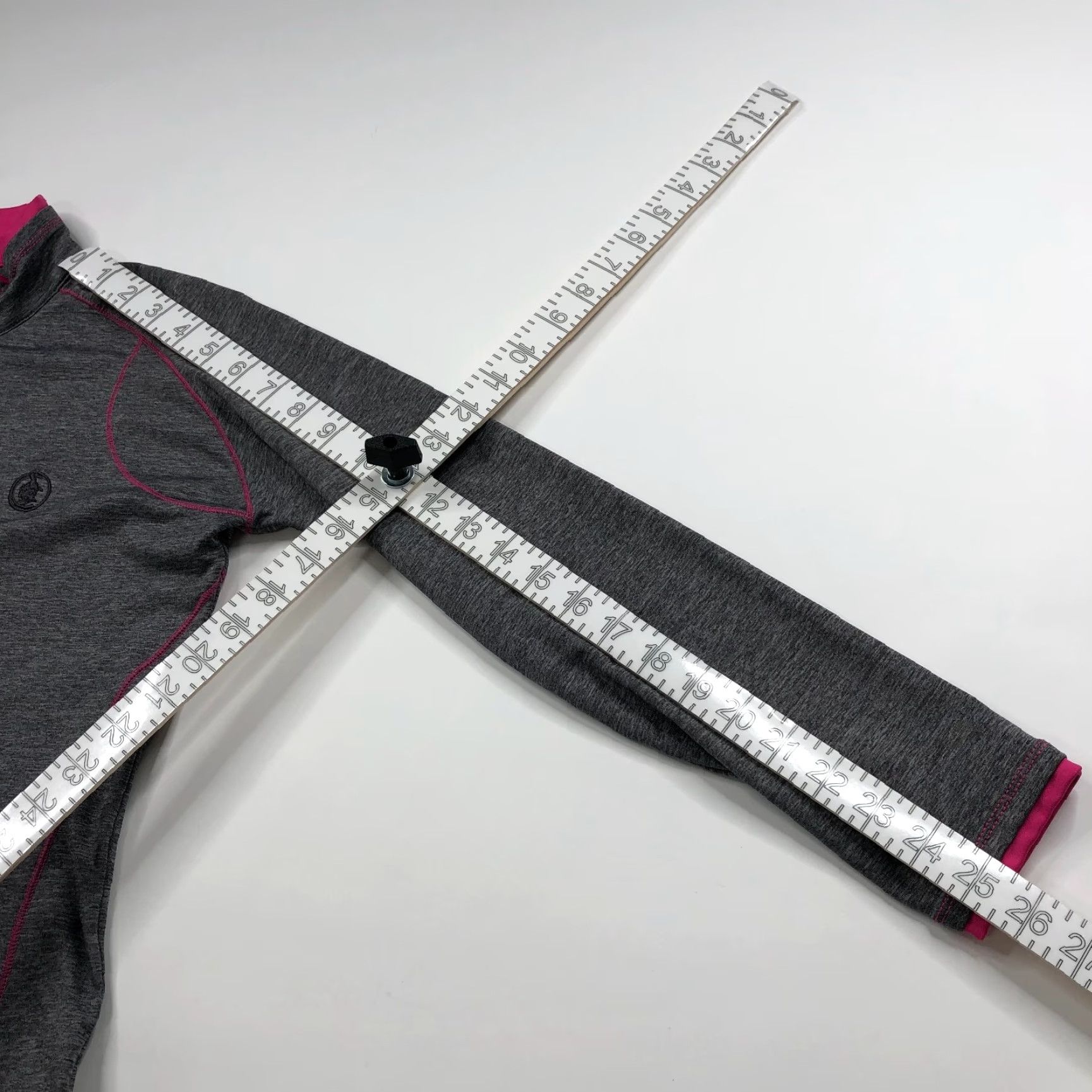 Footjoy FootJoy FJ Golf Women's 1/4 Zip Long Sleeve Mock Neck Pullover Gray Pink Shirt Size M / US 6-8 / IT 42-44 - 4 Thumbnail