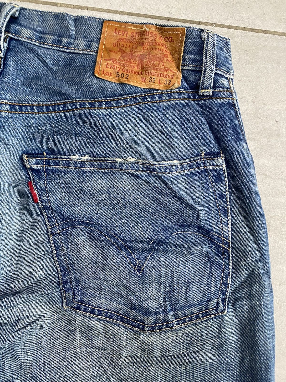 Levi's Levi’s 502 Taper Size US 33 - 10 Thumbnail