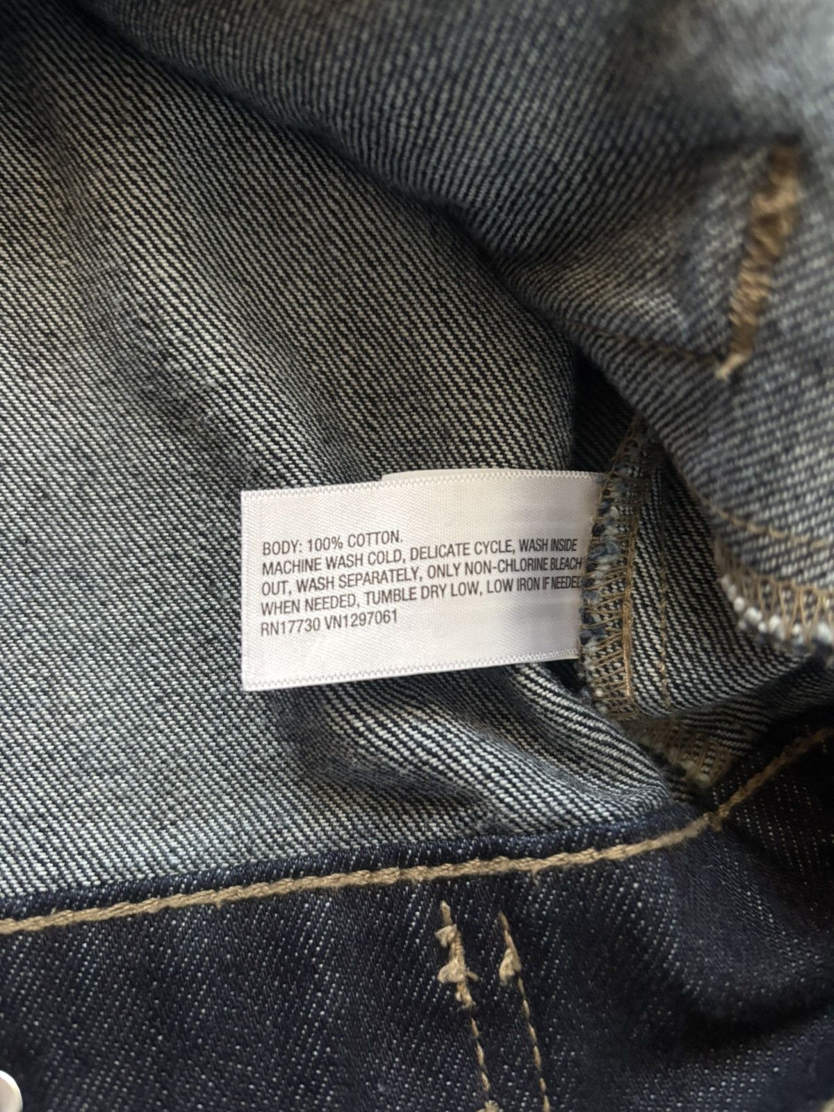 Carhartt Vintage denim jacket Size US L / EU 52-54 / 3 - 3 Thumbnail