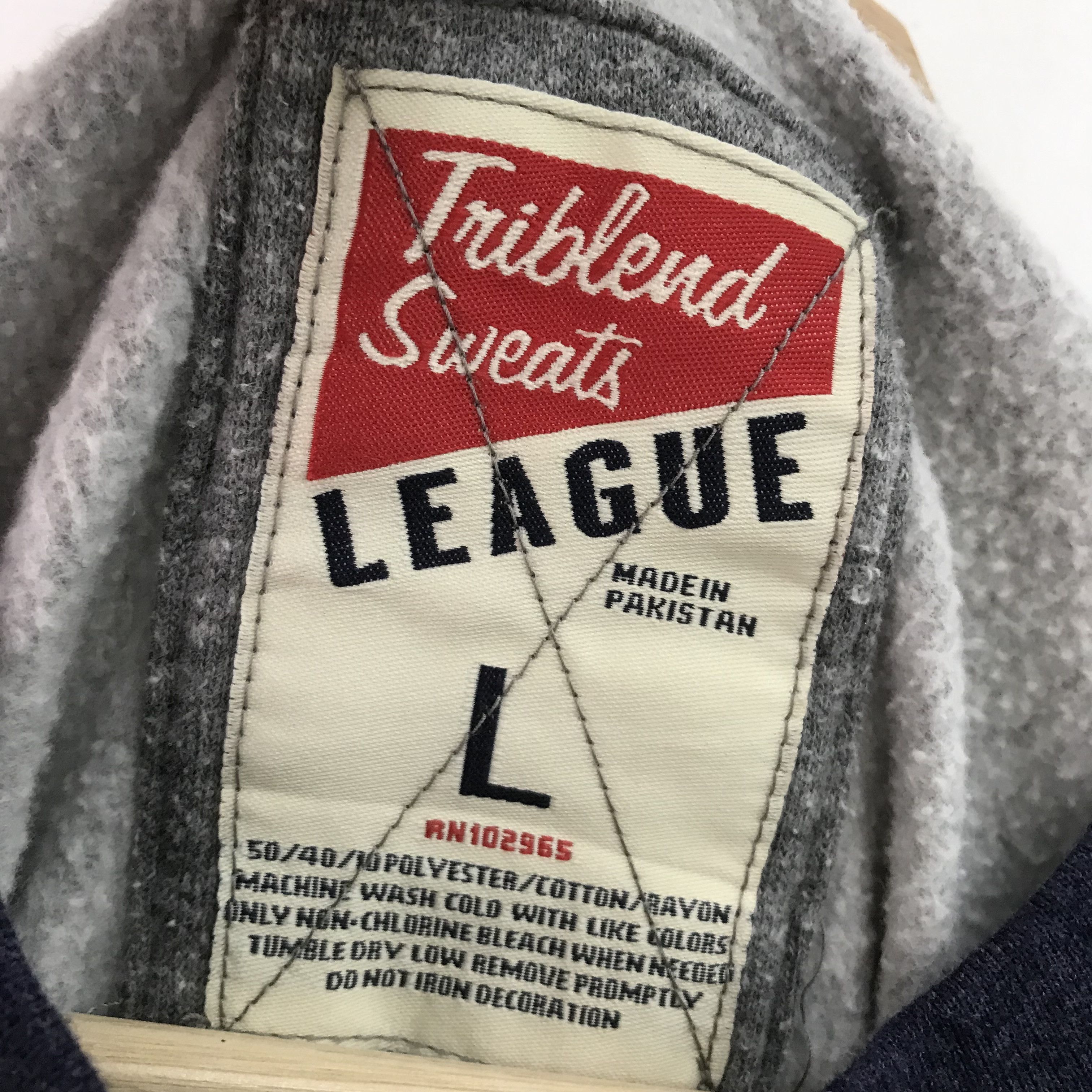 Vintage Vintage University Of Michigan Gray Sweatshirt - 376 Size US L / EU 52-54 / 3 - 6 Thumbnail