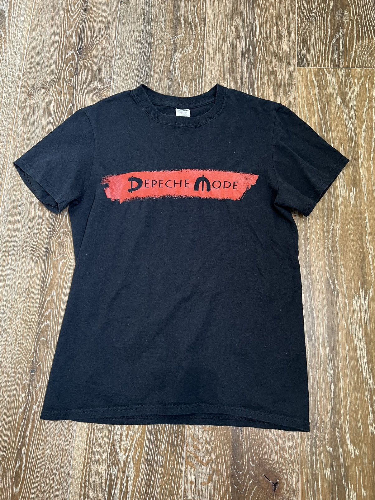 Band Tees Depeche mode global spirit tour tee Size US S / EU 44-46 / 1 - 1 Thumbnail