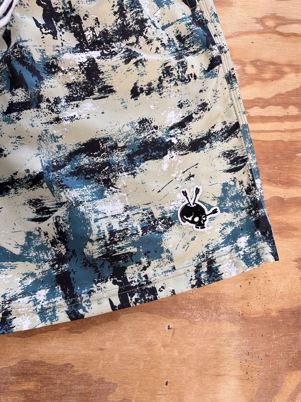 Other Abstract BENDITTO Camo Streetwear Shorts | XXL | New w/ Tags Size US 38 / EU 54 - 2 Thumbnail
