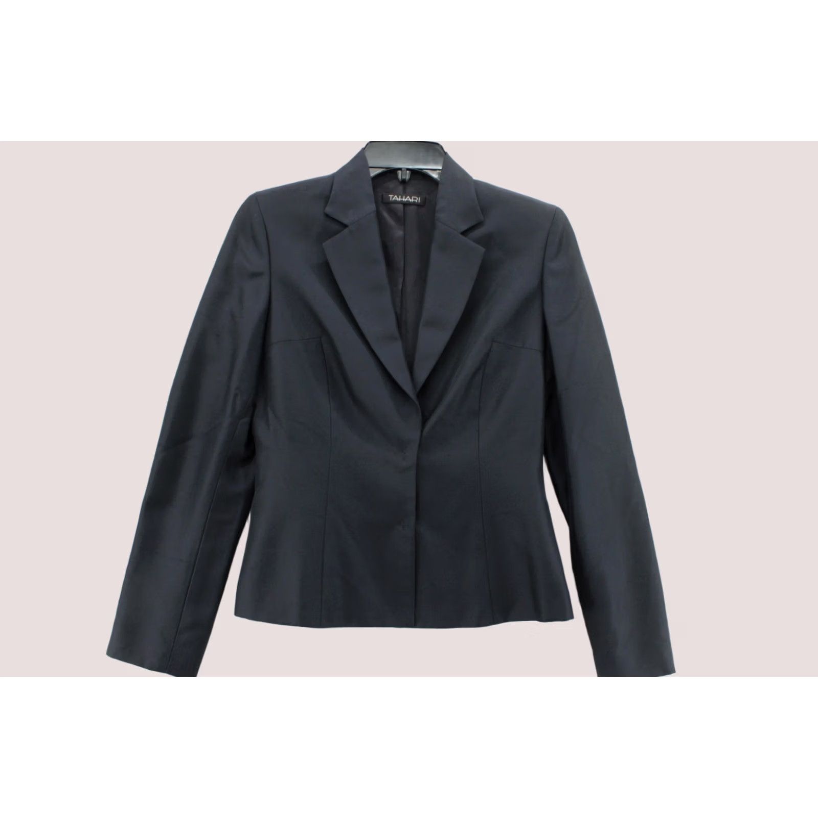Vintage Tahari Silk Blazer Jacket Womens Size 4 Luxury Fitted Snap Closure Lined Office Blazer, Tahari, Silk, Black, Classic, Regular, 4, Womens Size S / US 4 / IT 40 - 1 Thumbnail