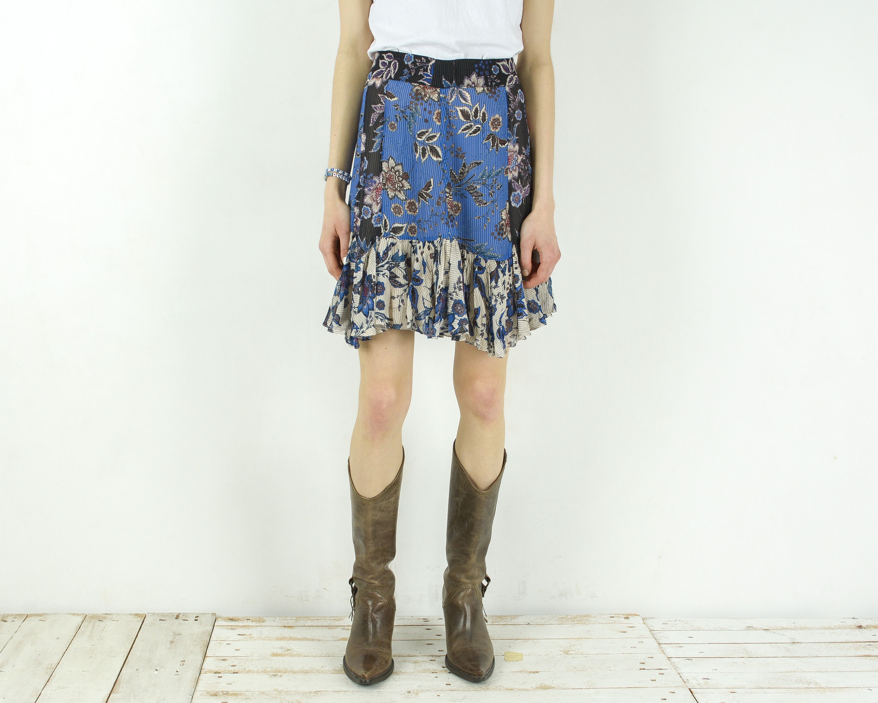 Vintage Mini Floral Ruffle Skirt Above The Knee Light Breezy Dress Size 27" / US 4 / IT 40 - 2 Thumbnail