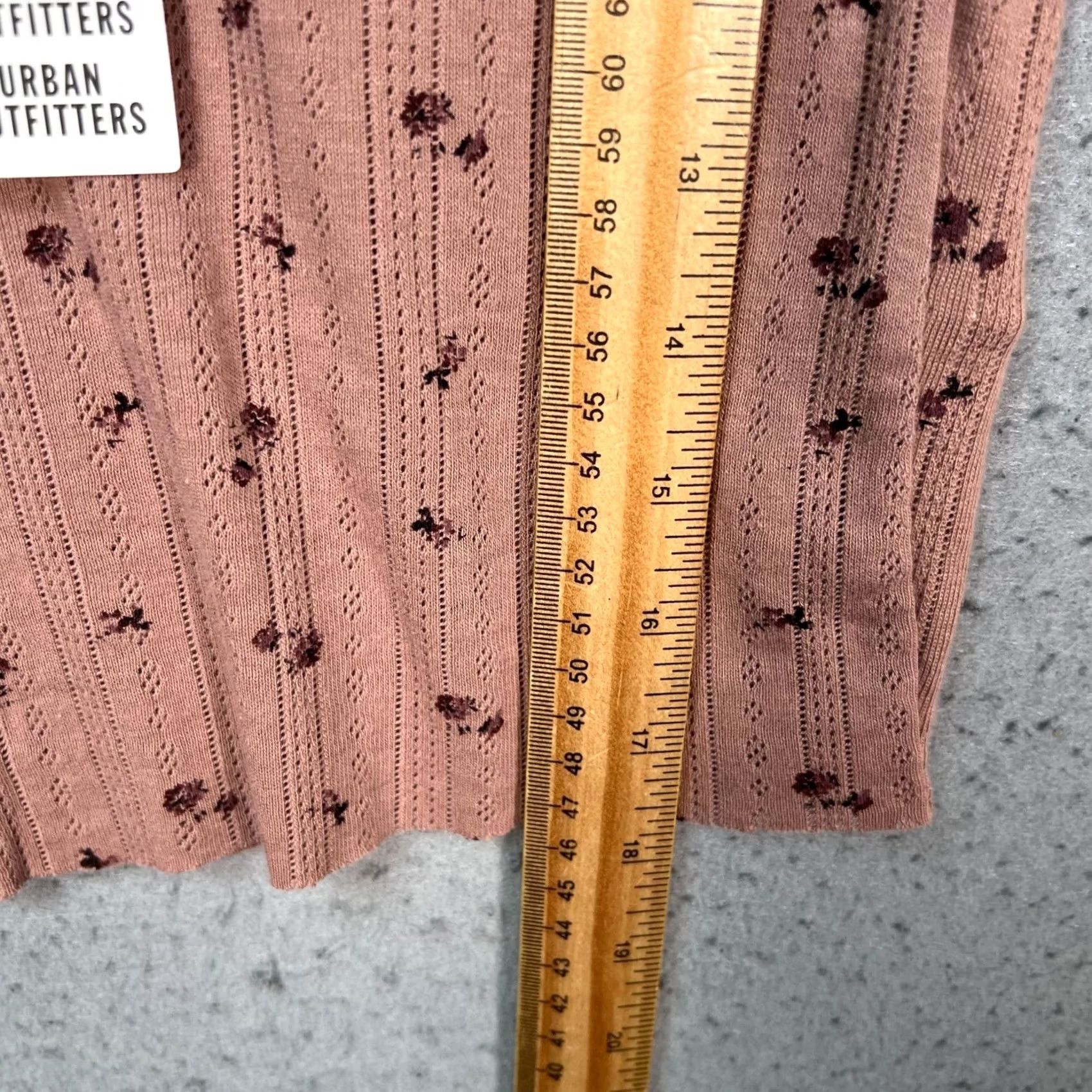 Urban Outfitters Urban Outfitters Women Tank Pink Lace Trim Floral Pattern S Small Shirt Sleeveless Cotton All Season Womens Size S / US 4 / IT 40 - 7 Thumbnail
