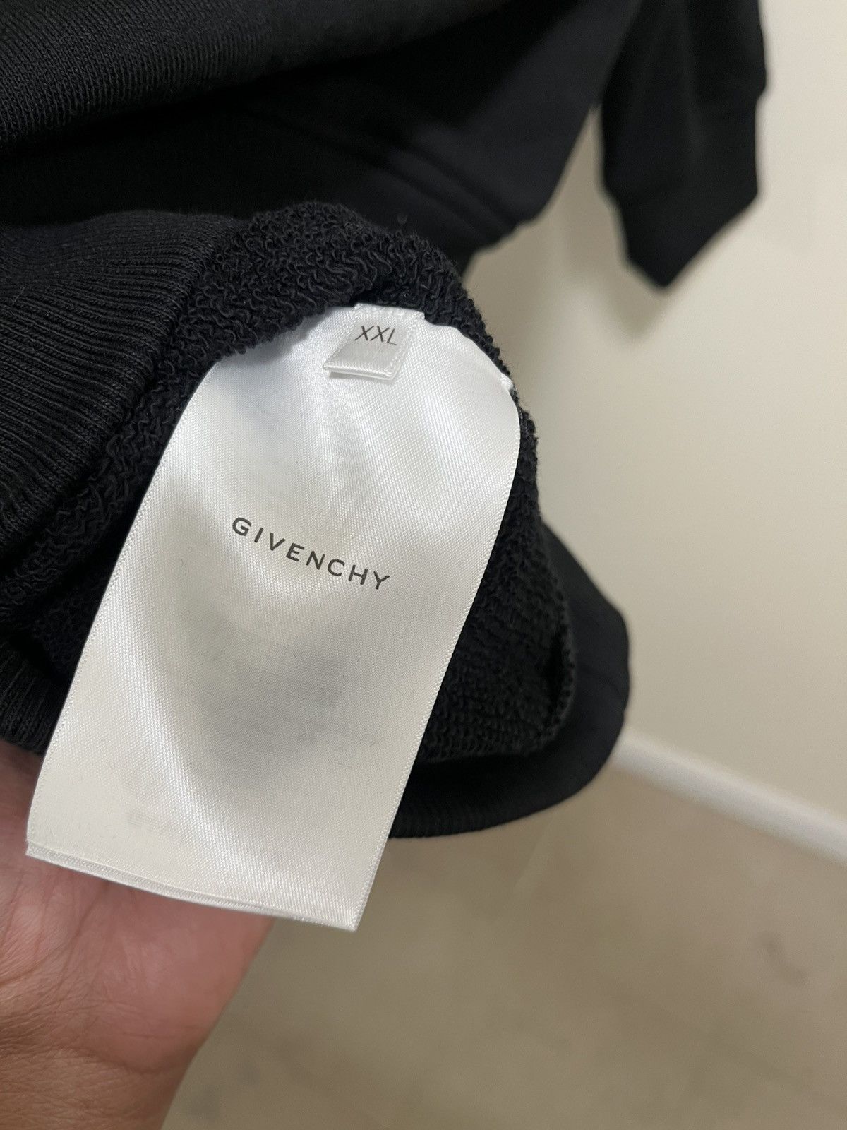 Givenchy Givenchy Sweatshirt Sz XXL Size US XXL / EU 58 / 5 - 12 Thumbnail