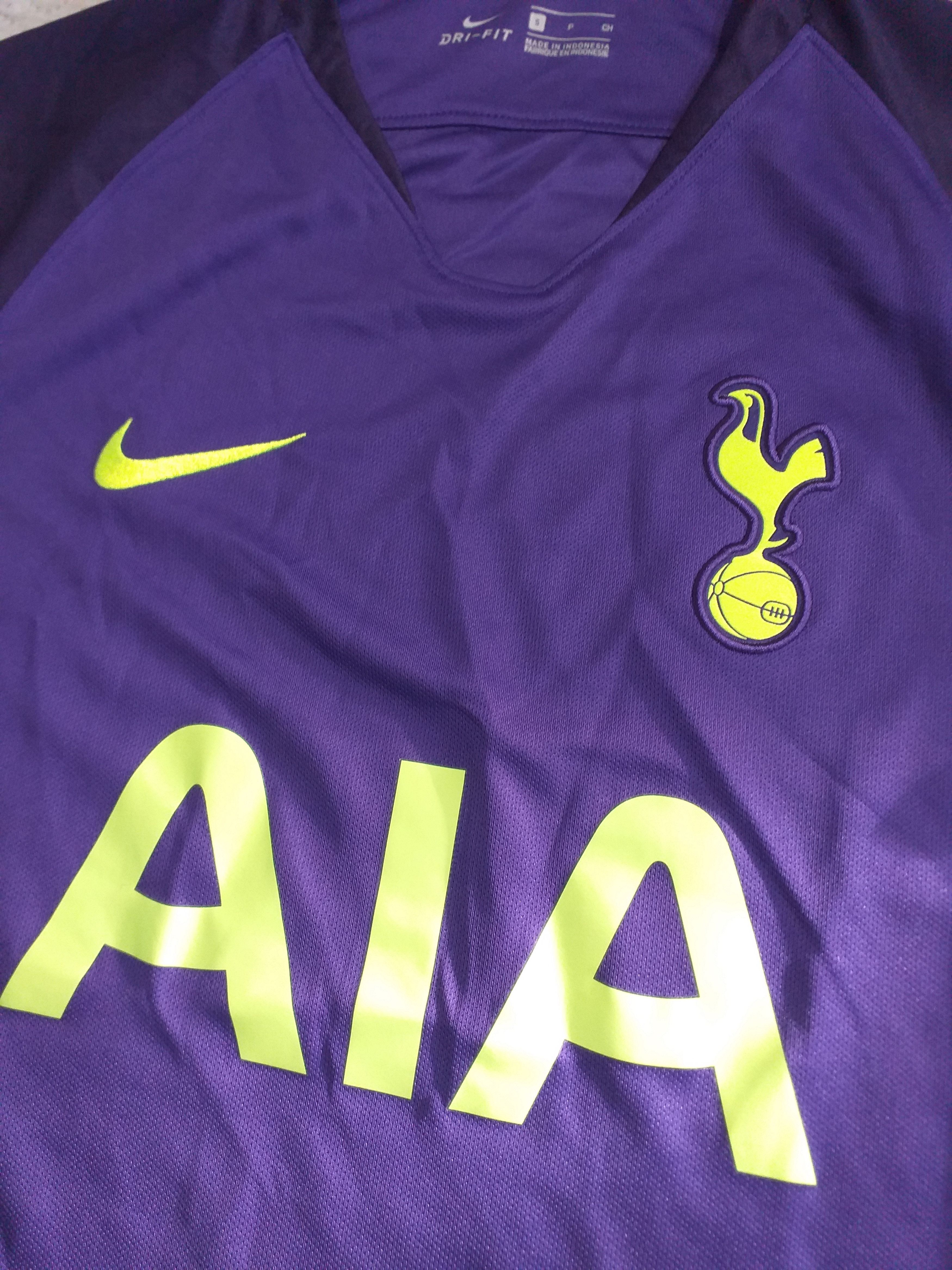 Nike Tottenham Hotspur Nike 2018/2019 Goalkeeper Shirt Jersey Size US S / EU 44-46 / 1 - 5 Thumbnail
