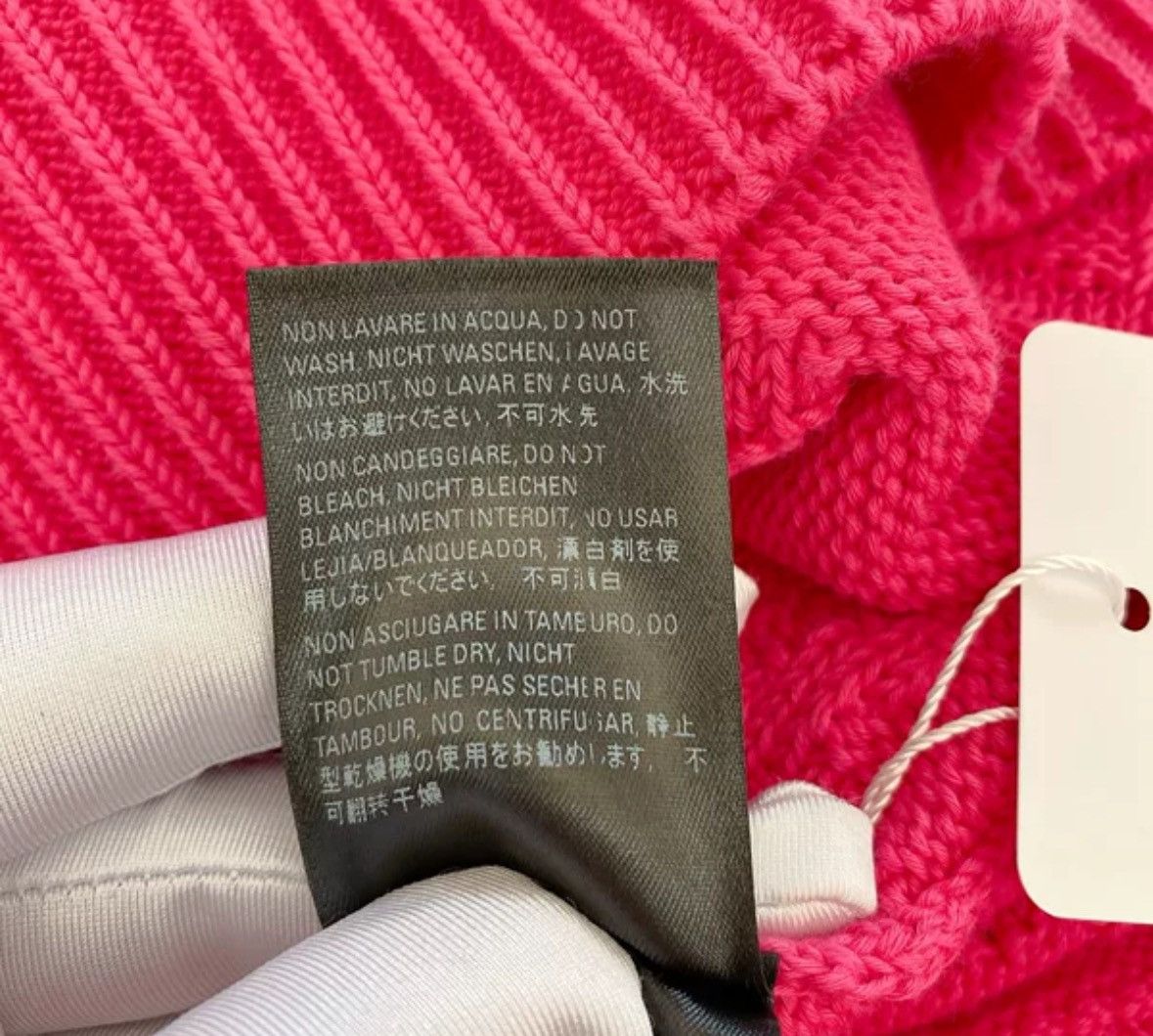 Balenciaga Balenciaga Rose Red Knitted Sweater2412-Nextarrow Size US S / EU 44-46 / 1 - 8 Thumbnail