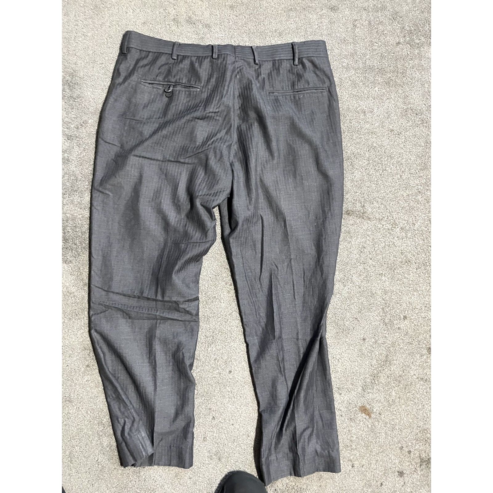 Vintage Louis Philippe Pants Mens 36X27 Dress Slacks Modern Polyester Gray Slim Straight Flat Front Business Formal Workwear Vintage No Size US 36 / EU 52 - 3 Thumbnail