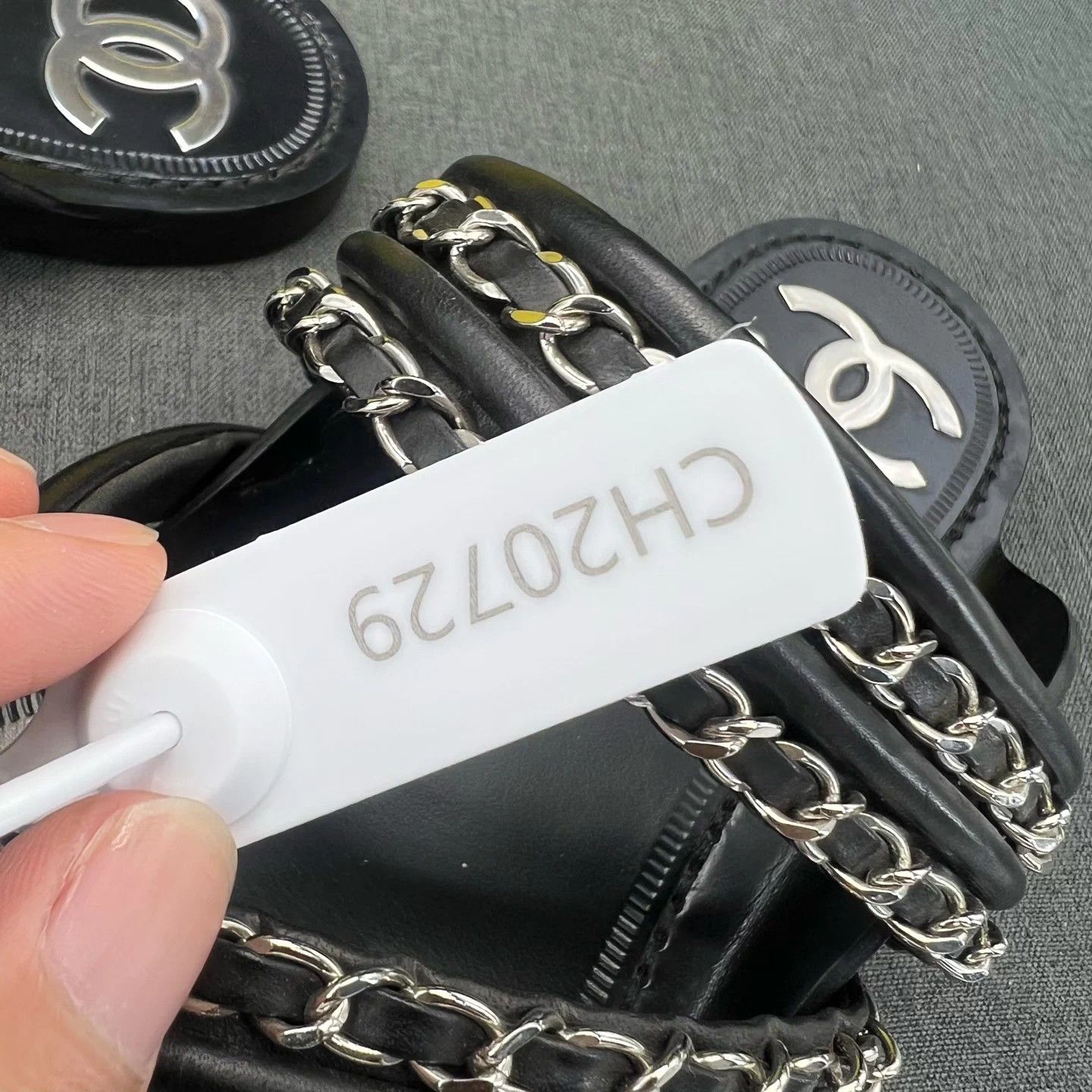 Chanel Chanel black bag chain size 38 with box Size US 7 / IT 37 - 9 Thumbnail