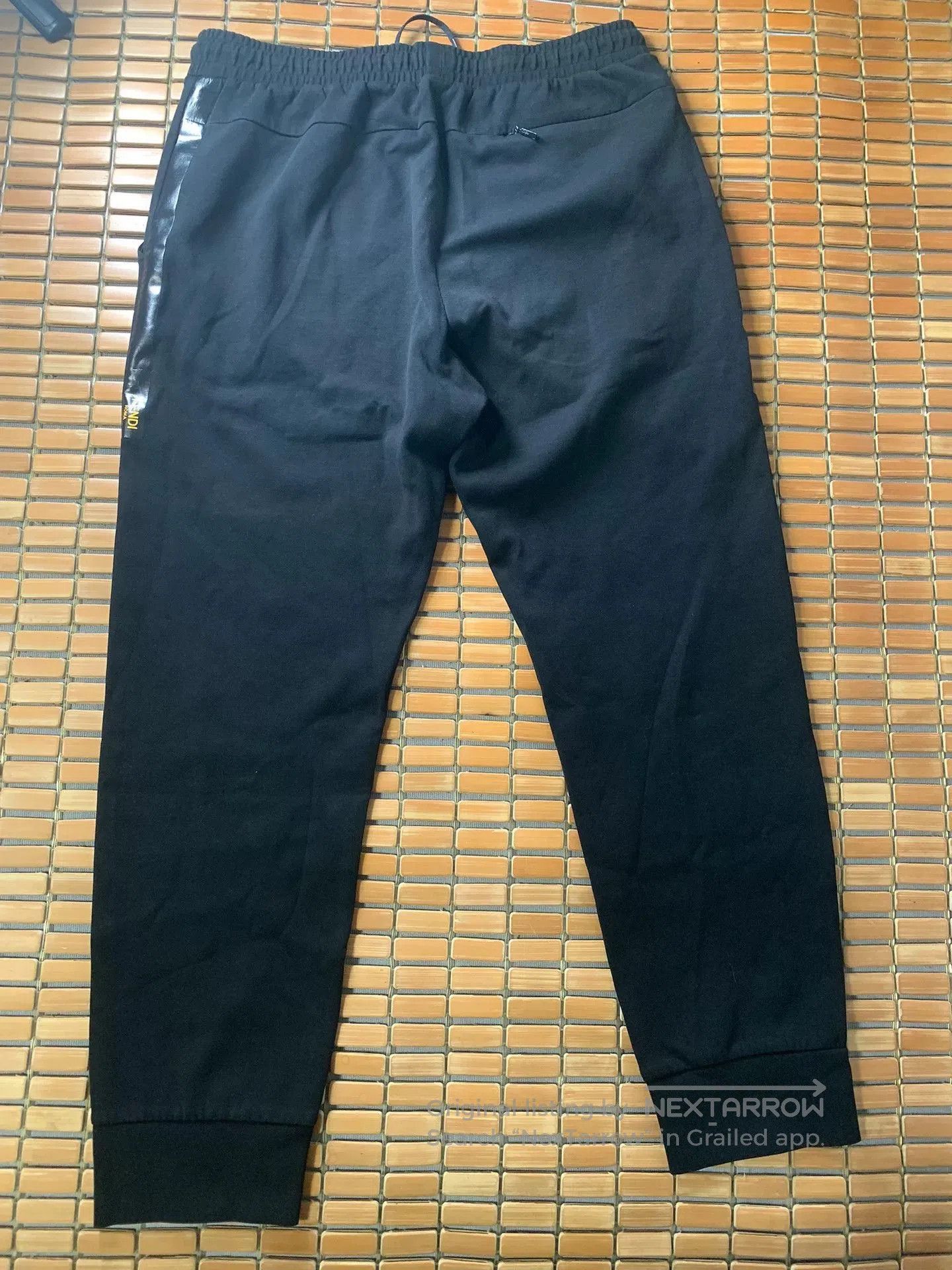Fendi Fendi Printed Logo Sweatpants. Size US 32 / EU 48 - 3 Thumbnail